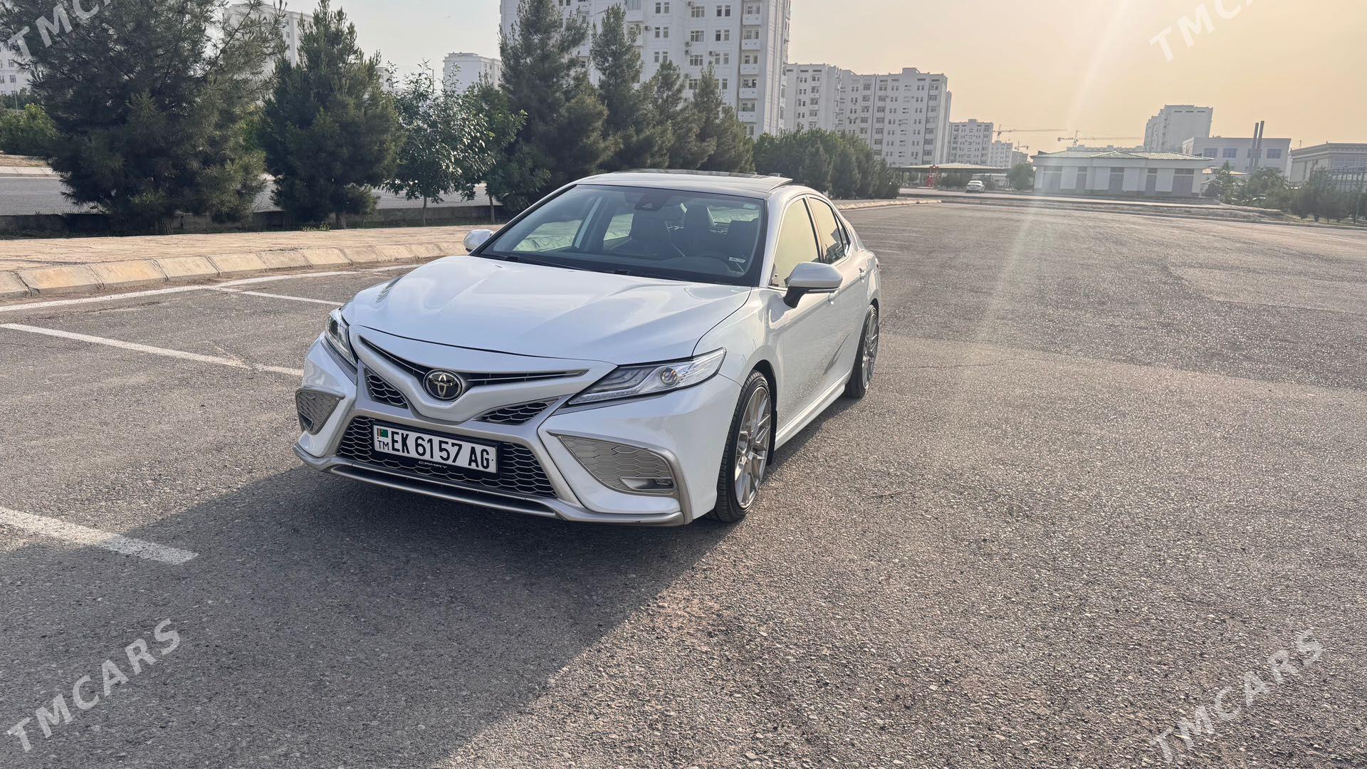 Toyota Camry 2021 - 440 000 TMT - Ашхабад - img 1