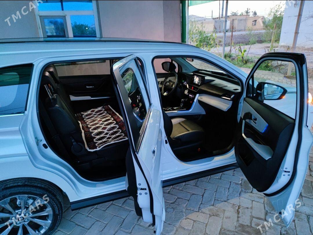 Toyota Veloz 2024 - 360 000 TMT - Ёлётен - img 1