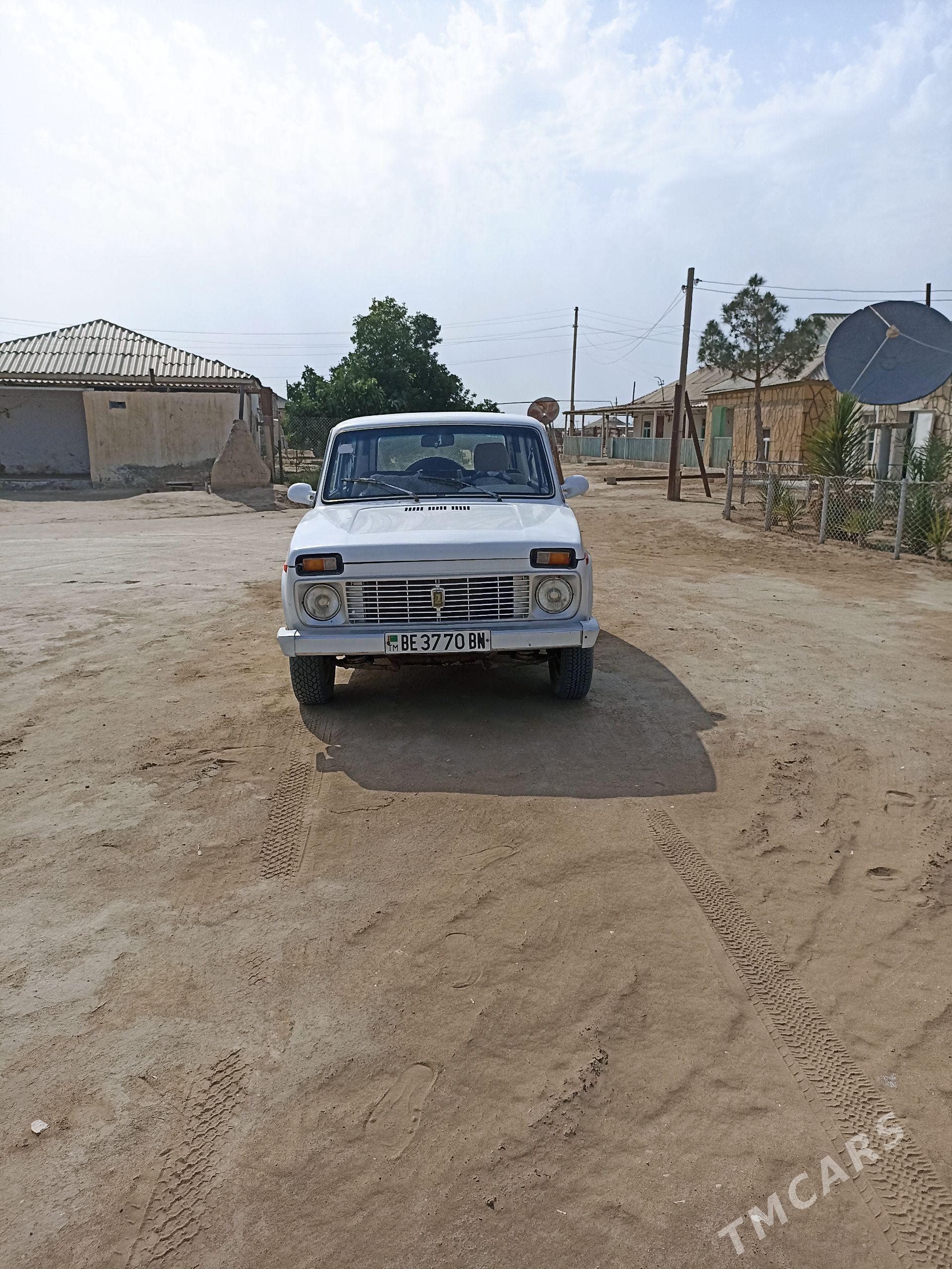 Lada Niva 1989 - 33 000 TMT - Esenguly - img 1