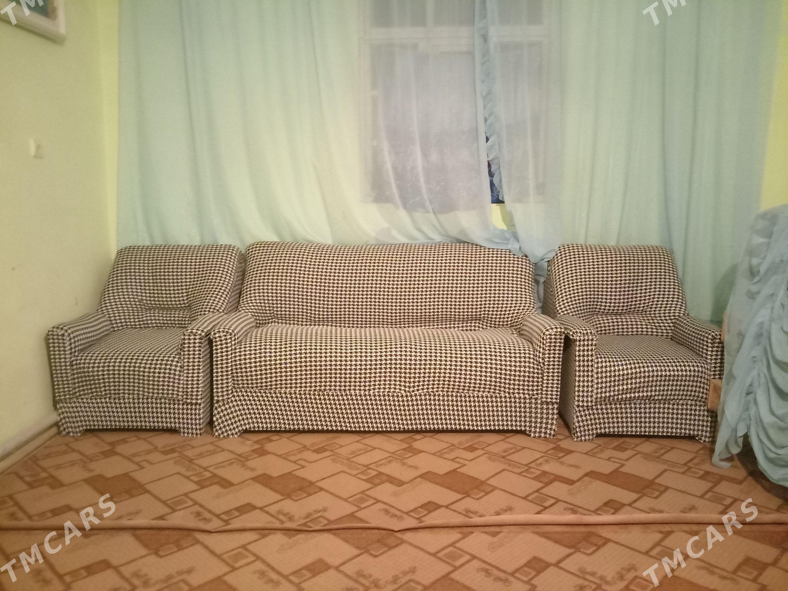 Диван кирисла - Şabat etr. - img 1