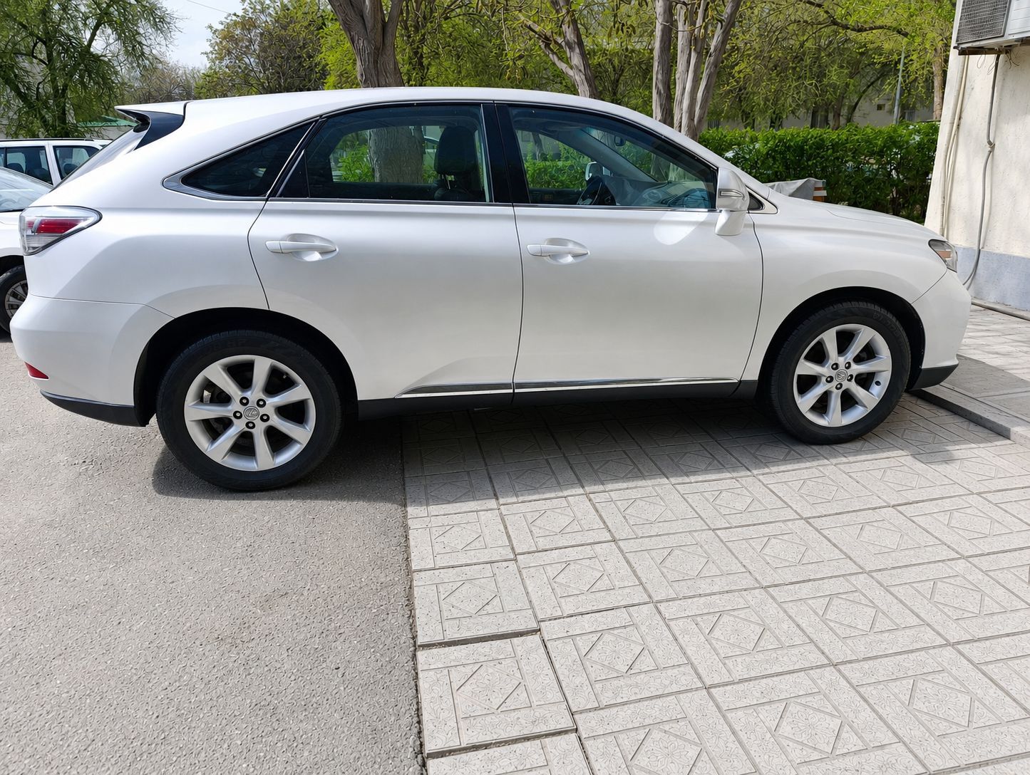 Lexus RX 350 2011 - 429 000 TMT - 6 mkr - img 1
