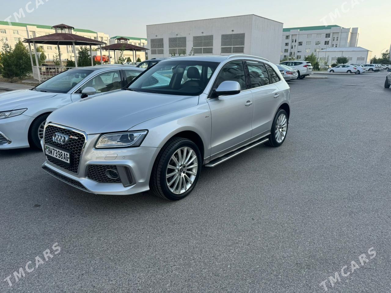 Audi Q5 2010 - 300 000 TMT - Mary - img 1