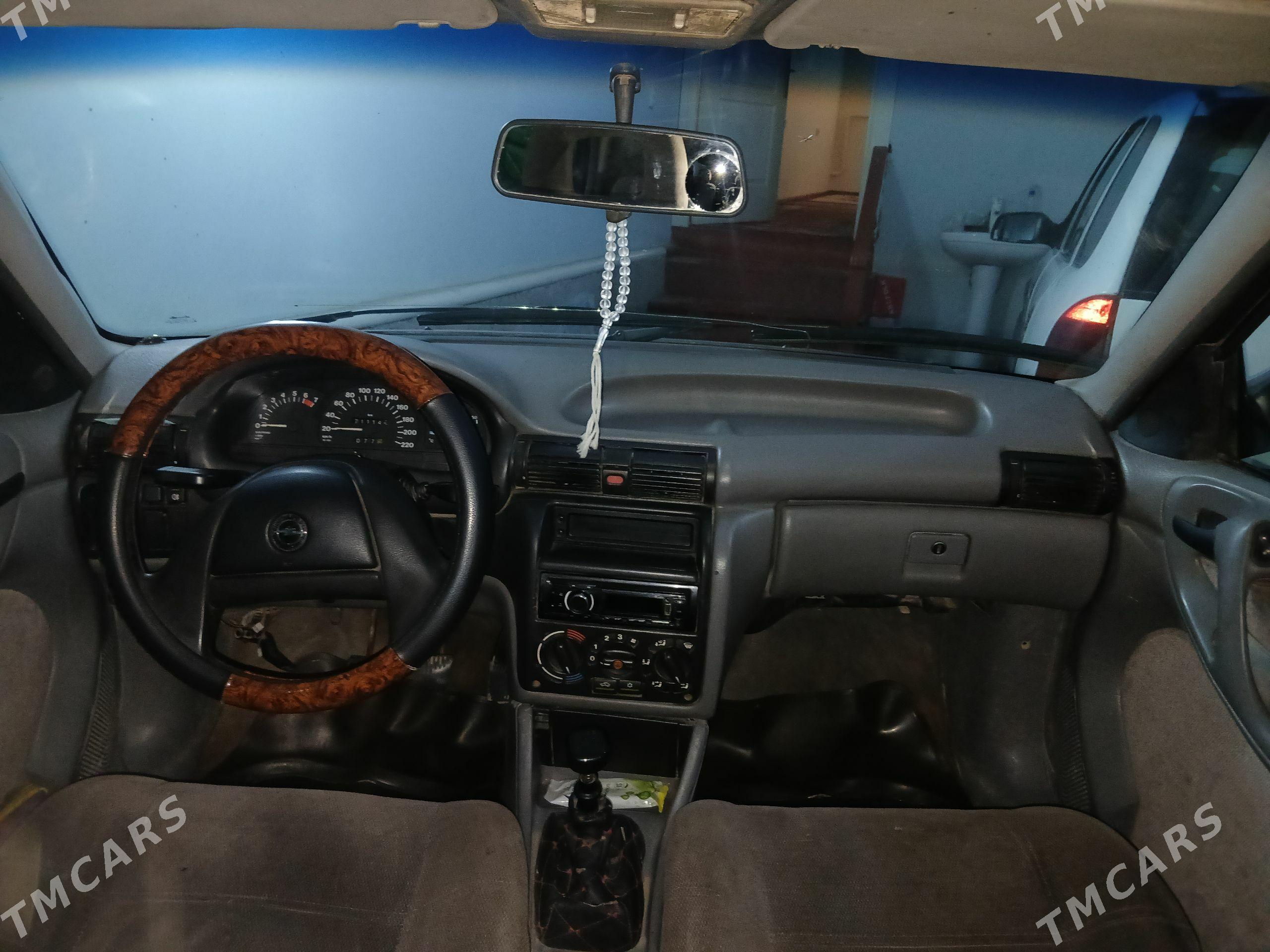 Opel Astra 1993 - 40 000 TMT - Köneürgenç - img 1