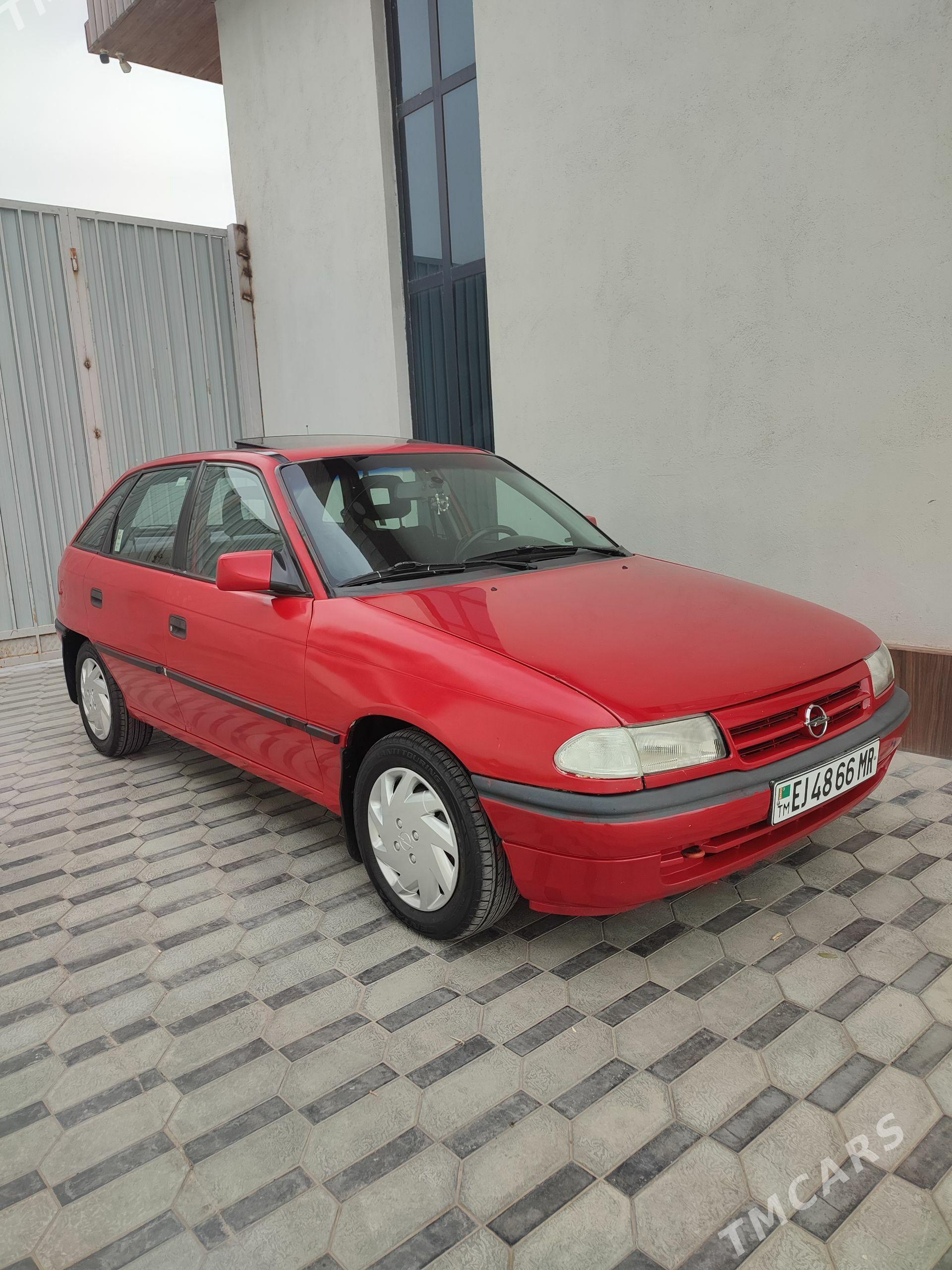 Opel Astra 1993 - 52 000 TMT - Мары - img 1