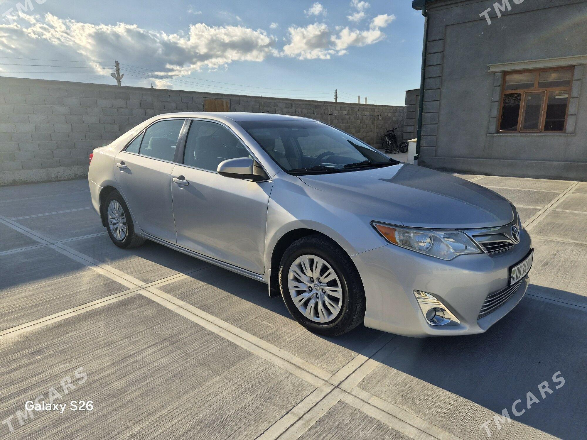 Toyota Camry 2013 - 232 000 TMT - Gökdepe - img 1