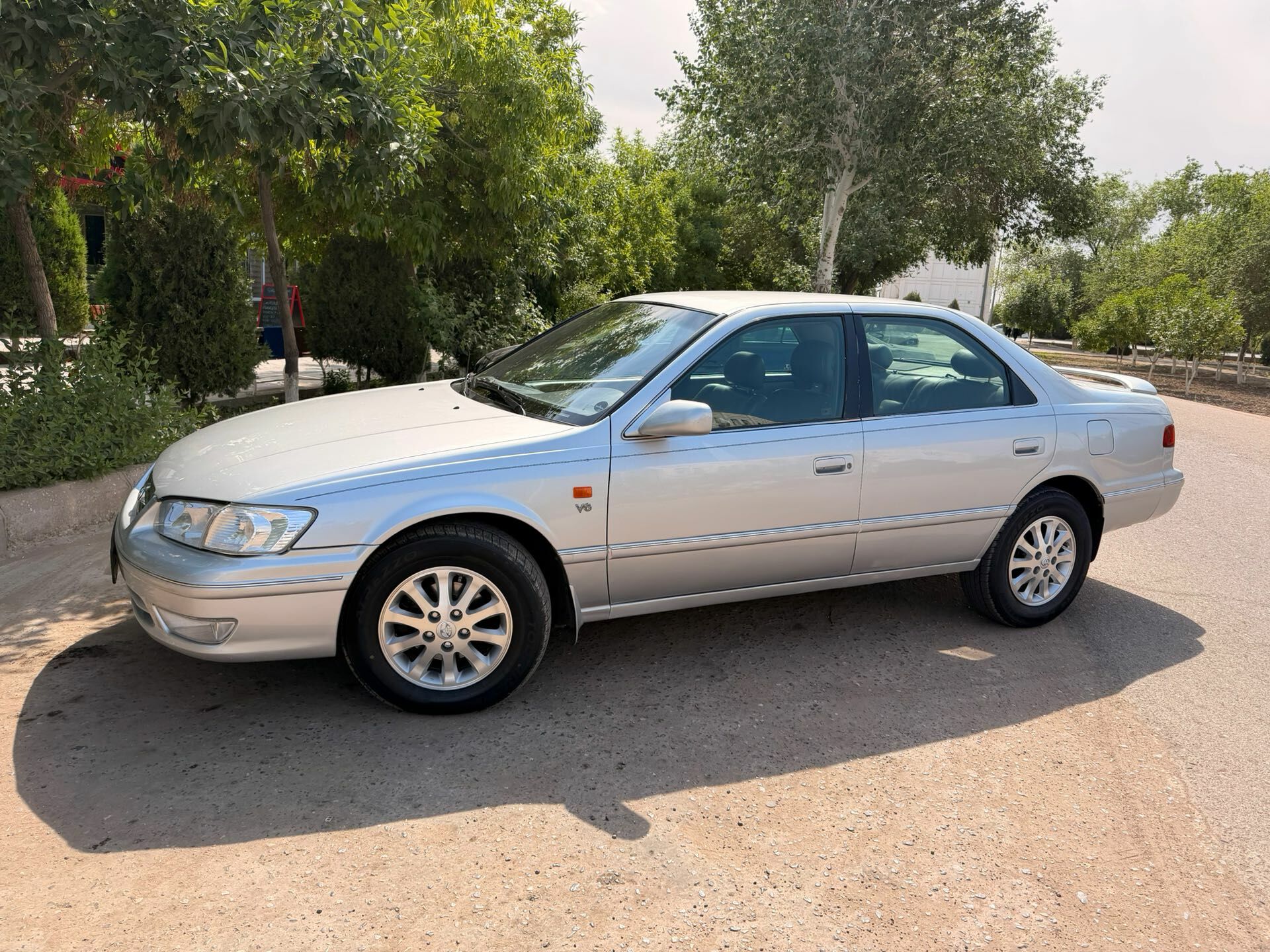 Toyota Camry 2000 - 190 000 TMT - Дашогуз - img 1