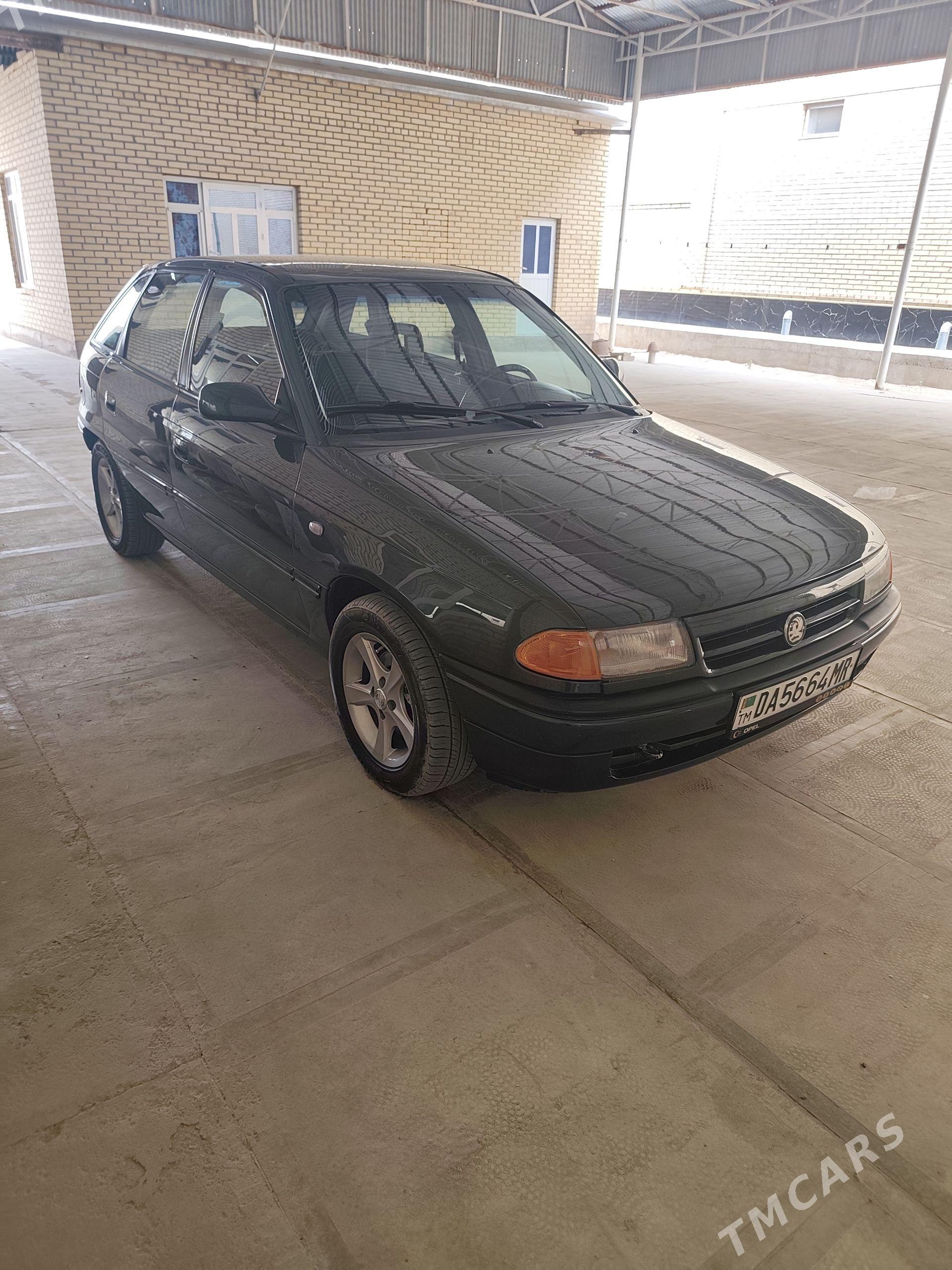 Opel Astra 1994 - 70 000 TMT - Mary - img 1