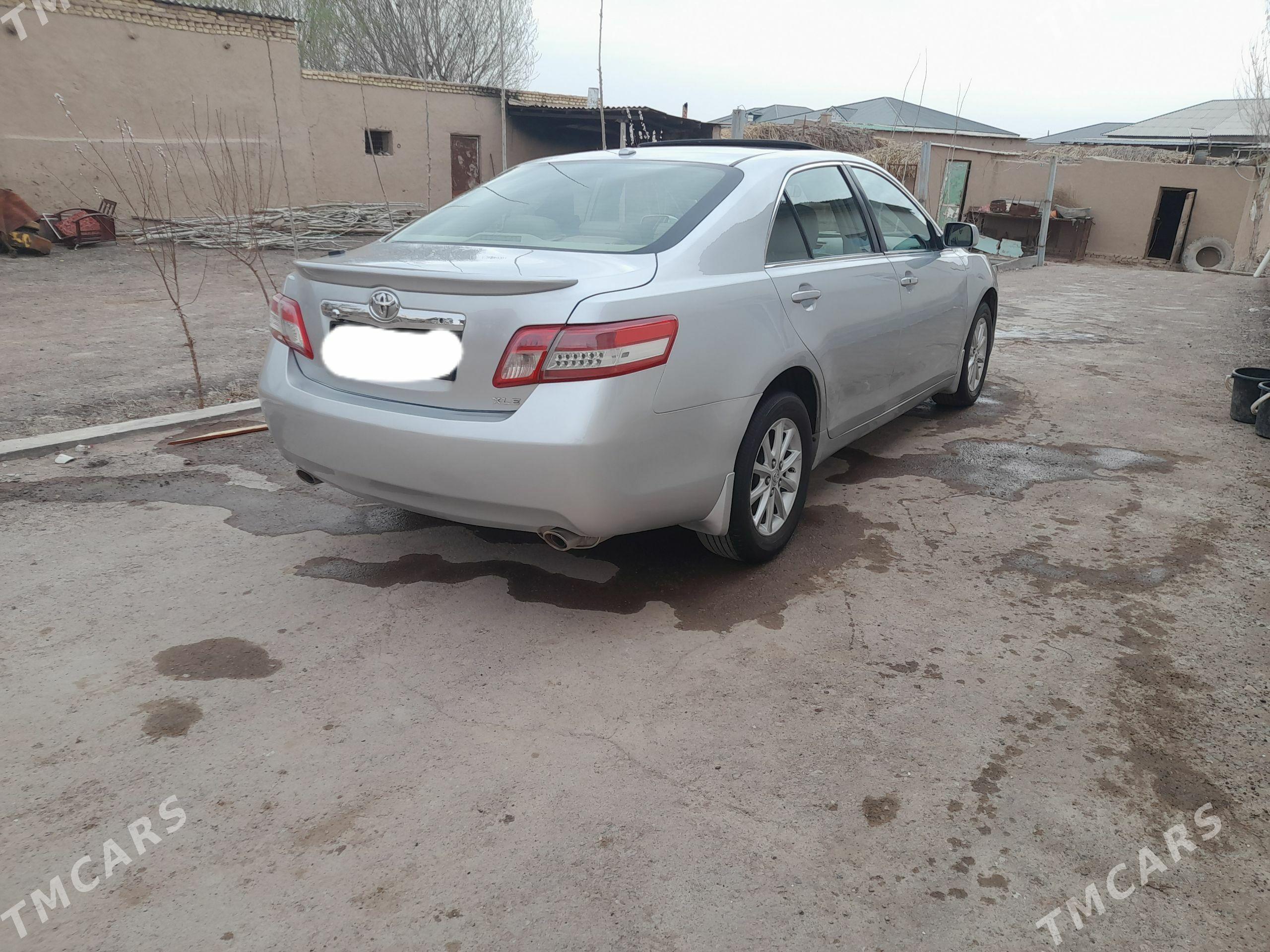 Toyota Camry 2011 - 230 000 TMT - Gubadag - img 1