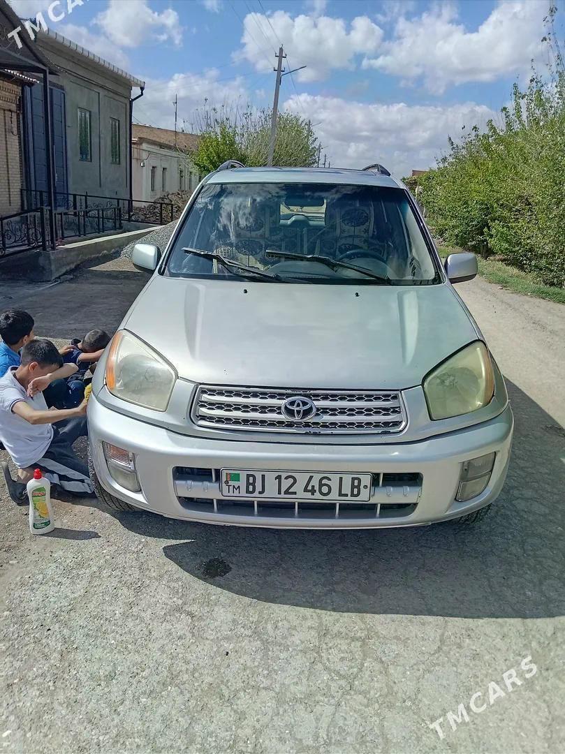 Toyota RAV4 2003 - 160 000 TMT - Çärjew - img 1