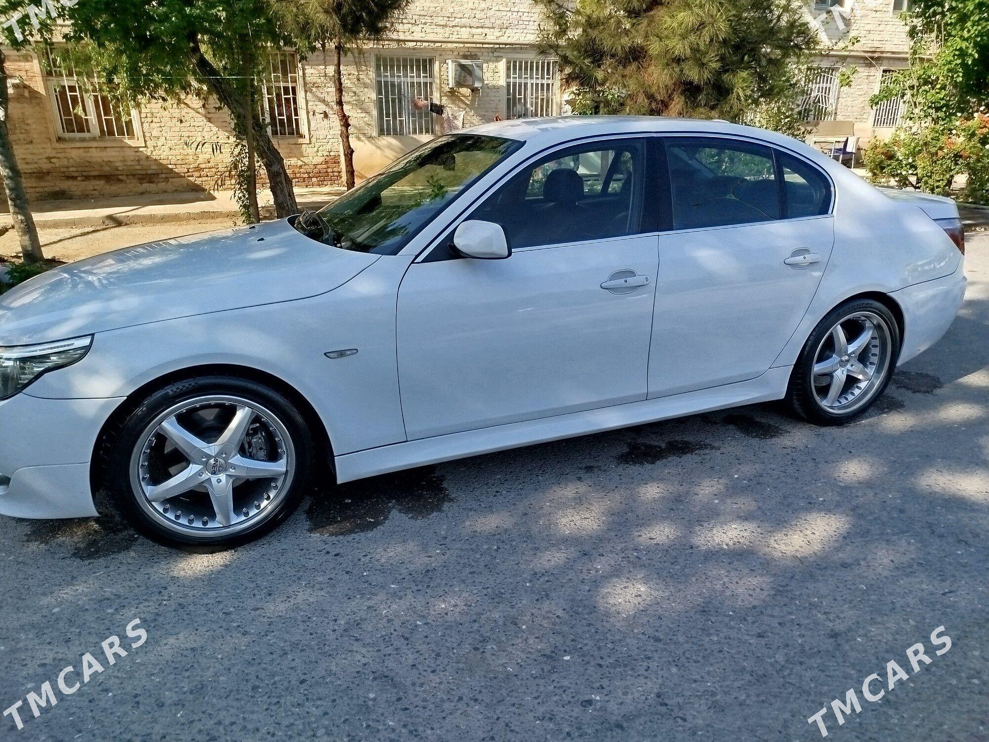 BMW E60 2008 - 200 000 TMT - Aşgabat - img 1