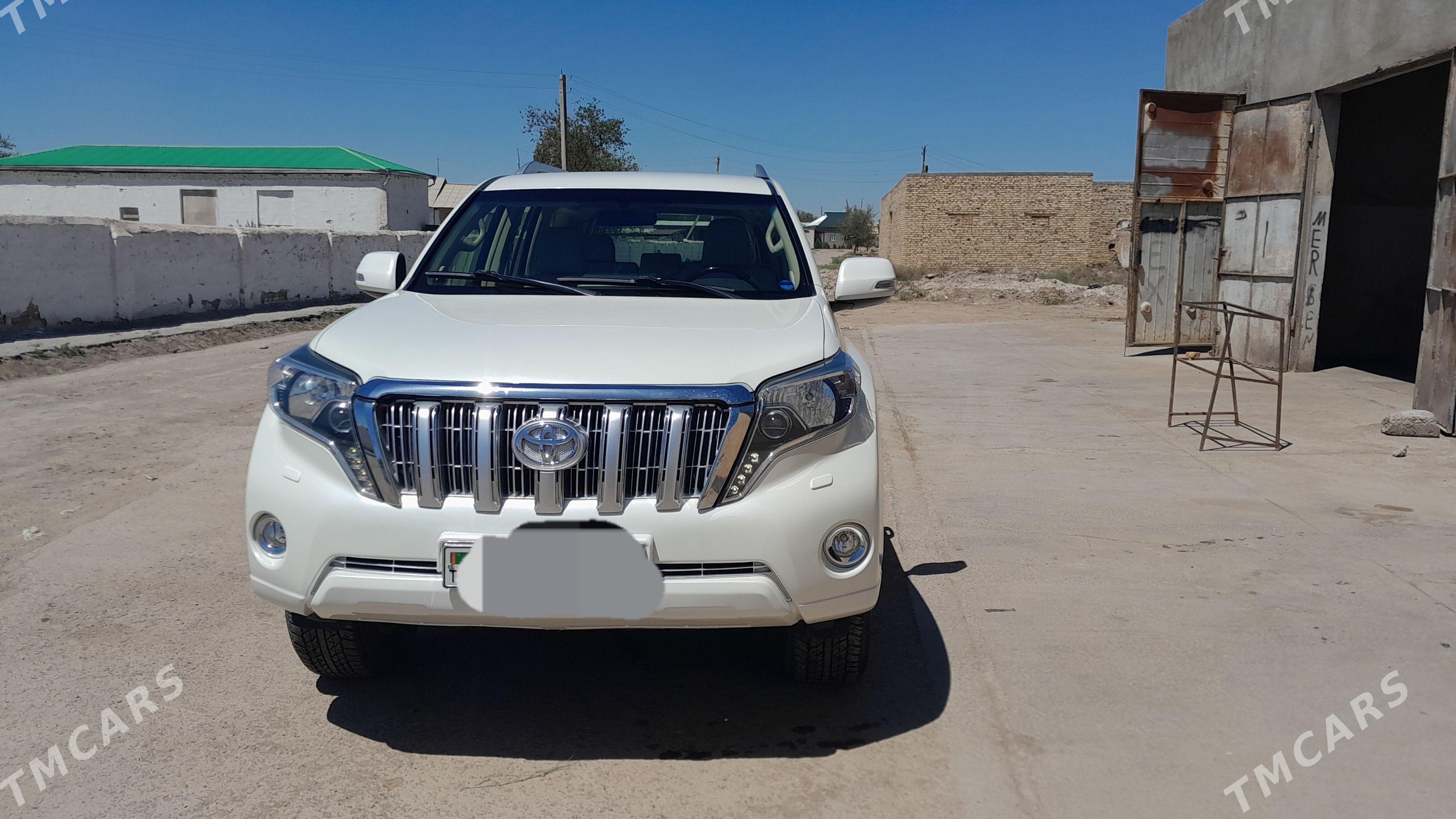 Toyota Land Cruiser Prado 2015 - 660 000 TMT - Гурбансолтан Едже - img 1