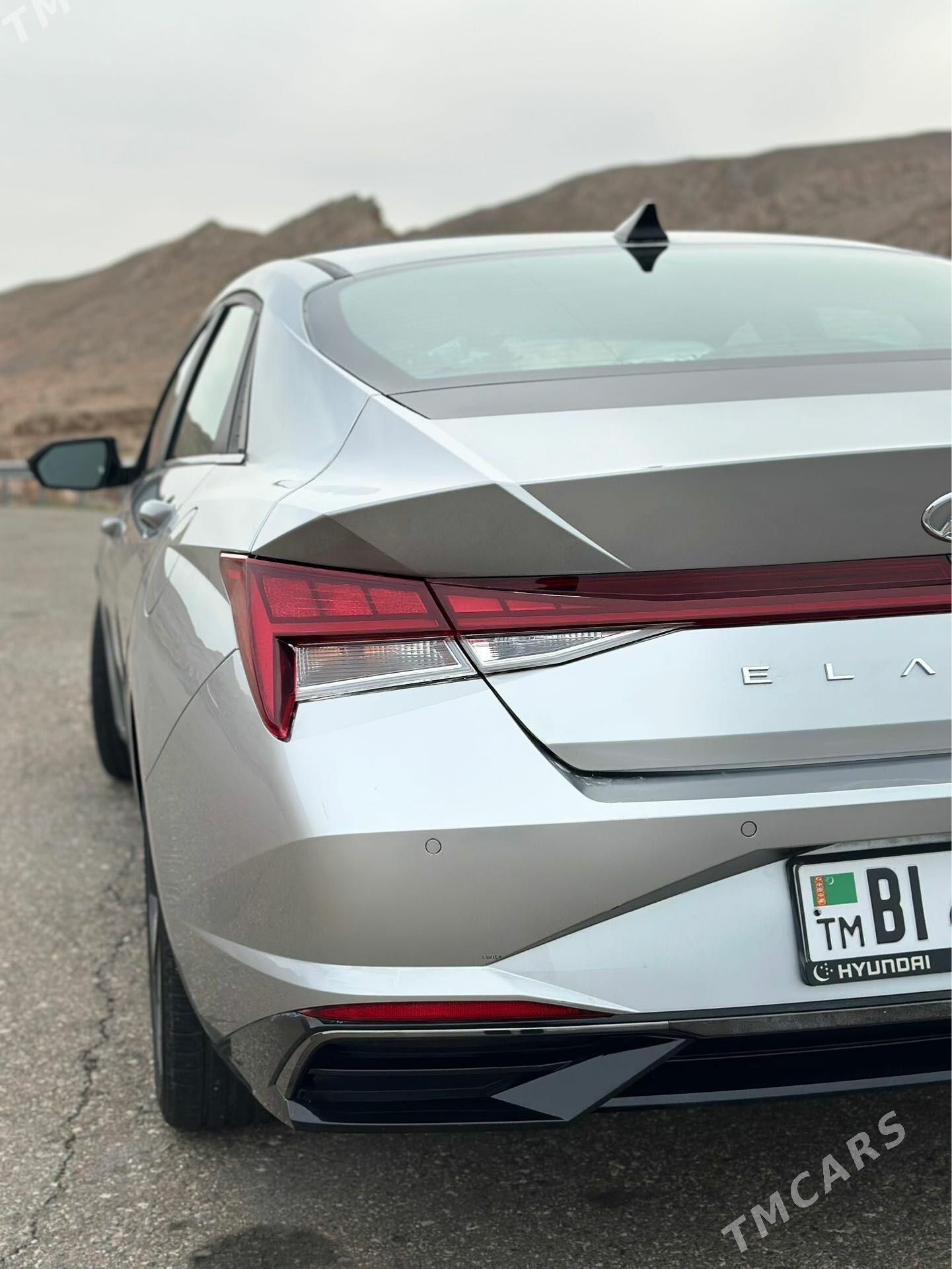 Hyundai Elantra 2021 - 260 000 TMT - Туркменбаши - img 1