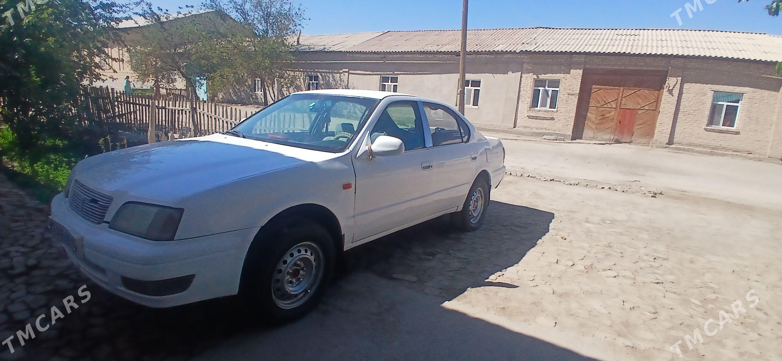 Toyota Camry 1994 - 50 000 TMT - Кёнеургенч - img 1