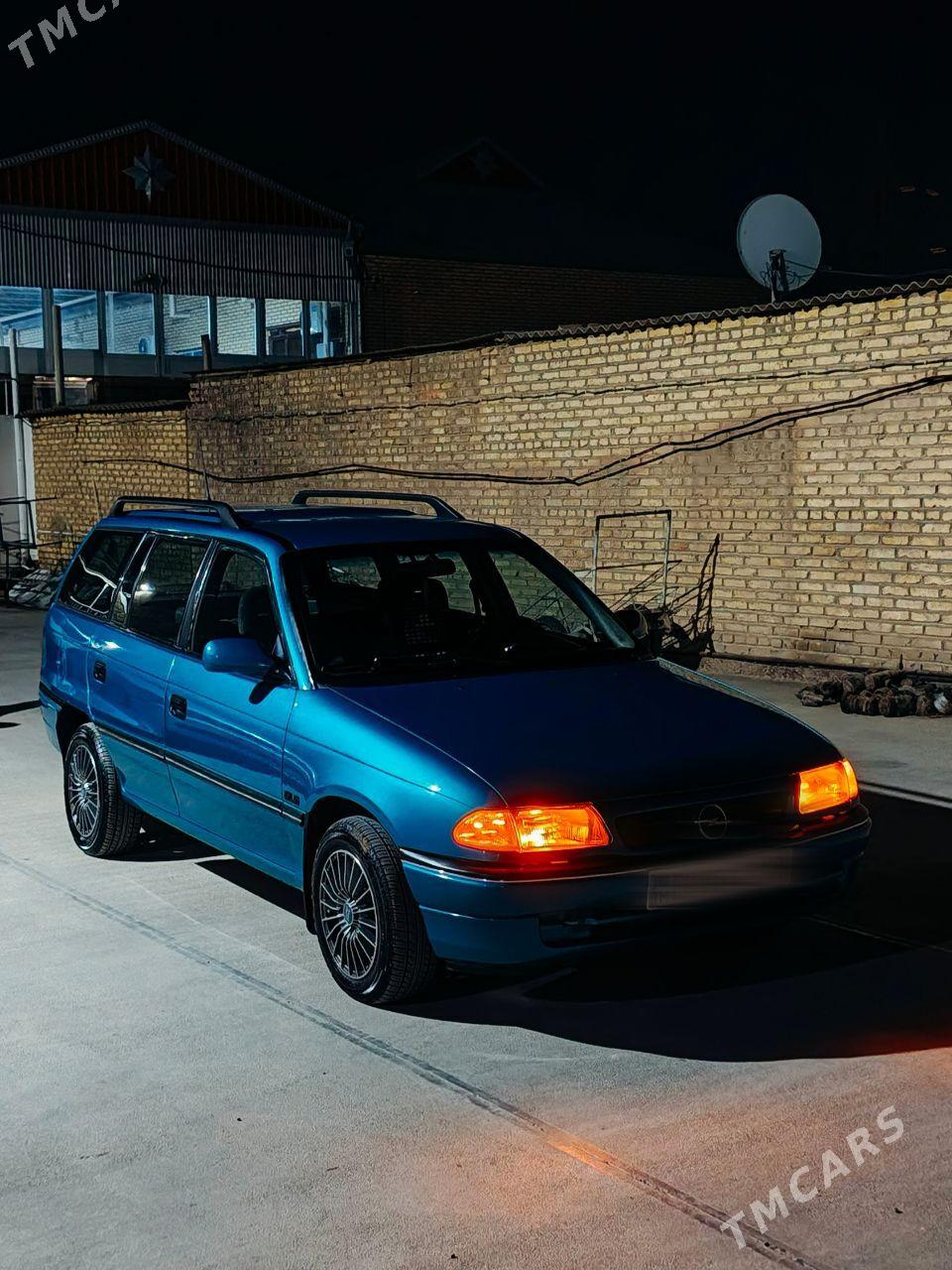 Opel Astra 1994 - 75 000 TMT - Mary - img 1