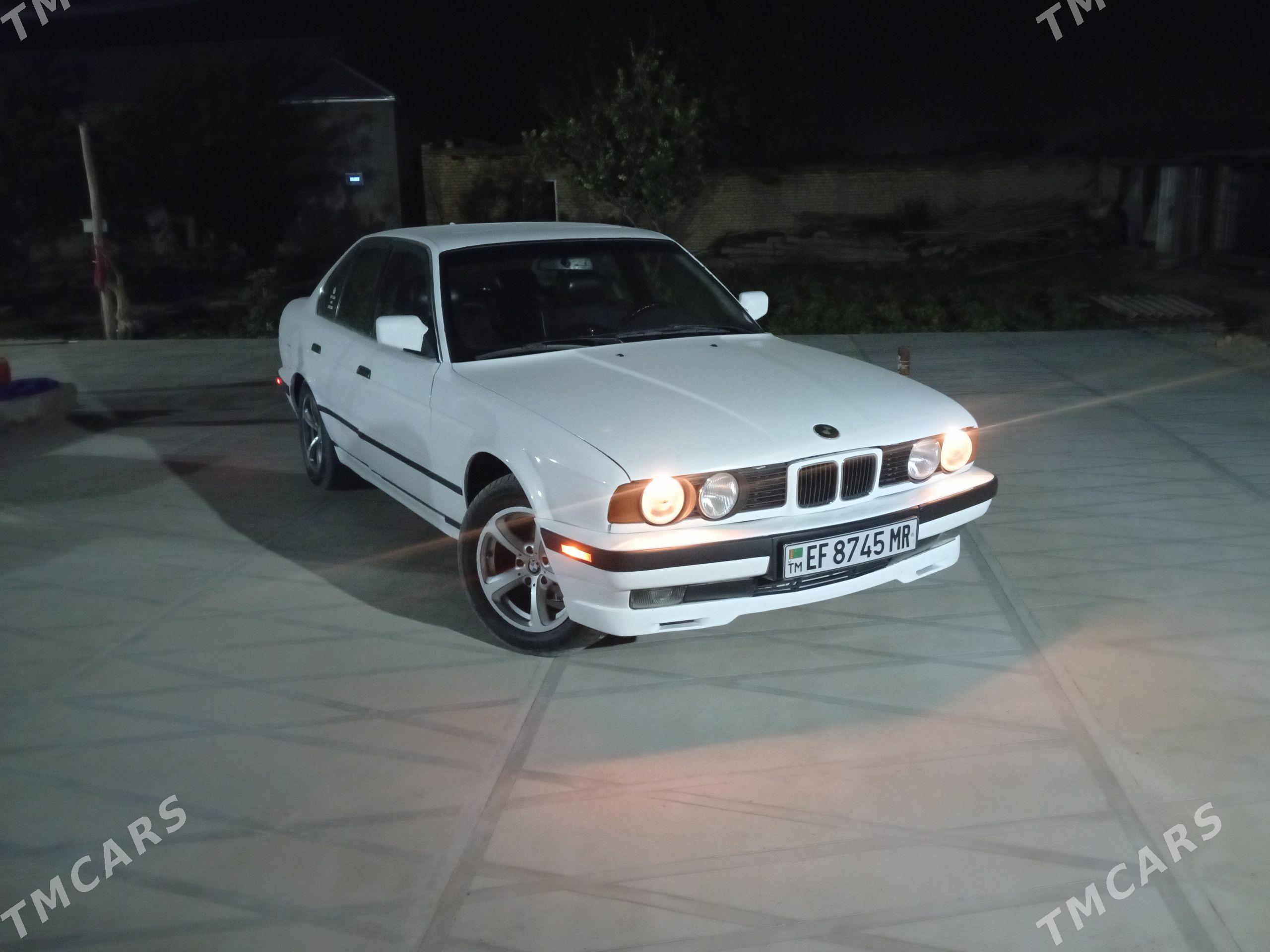 BMW 520 1991 - 72 000 TMT - Baýramaly - img 1