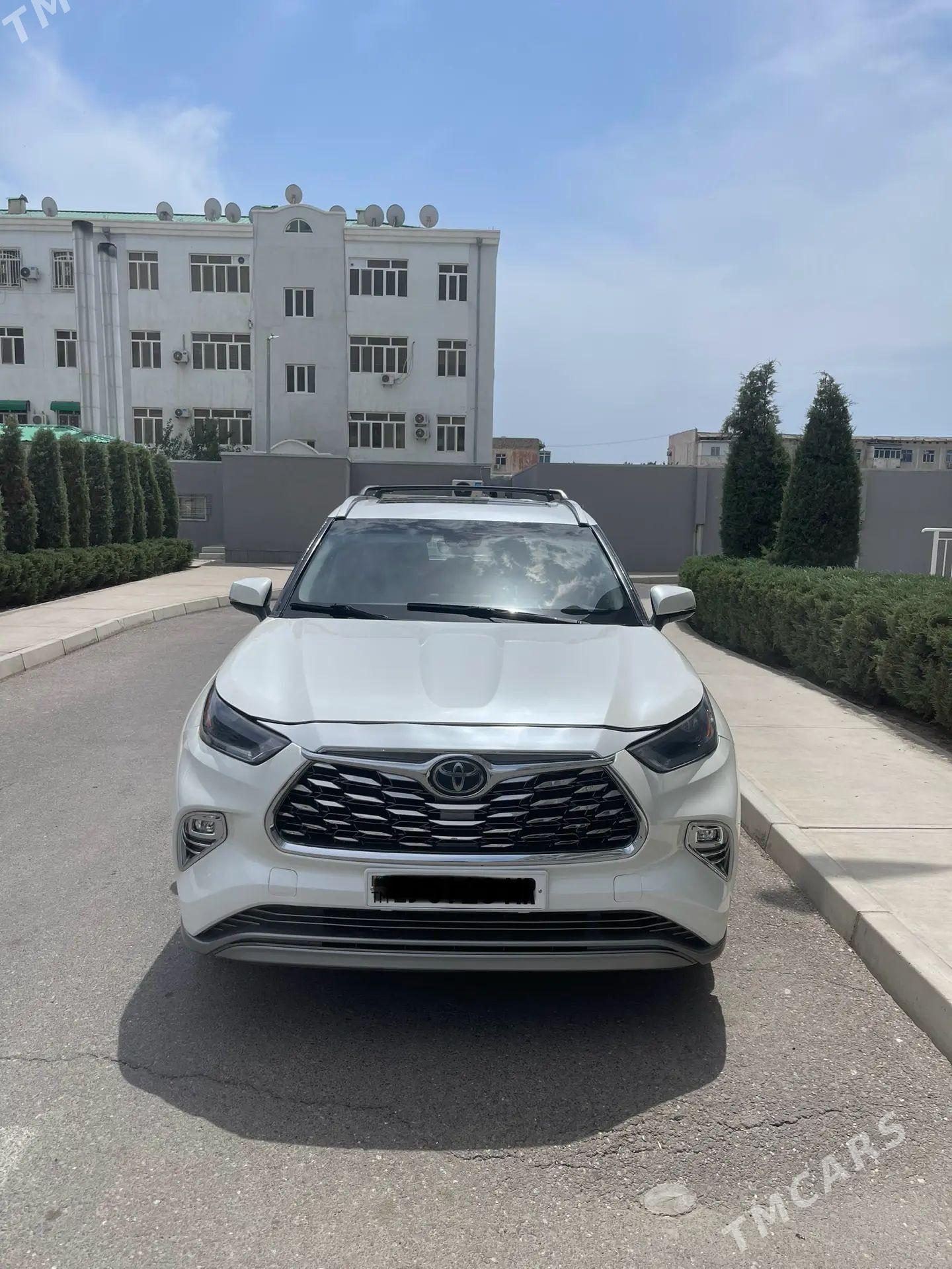 Toyota Highlander 2023 - 600 000 TMT - Türkmenabat - img 1