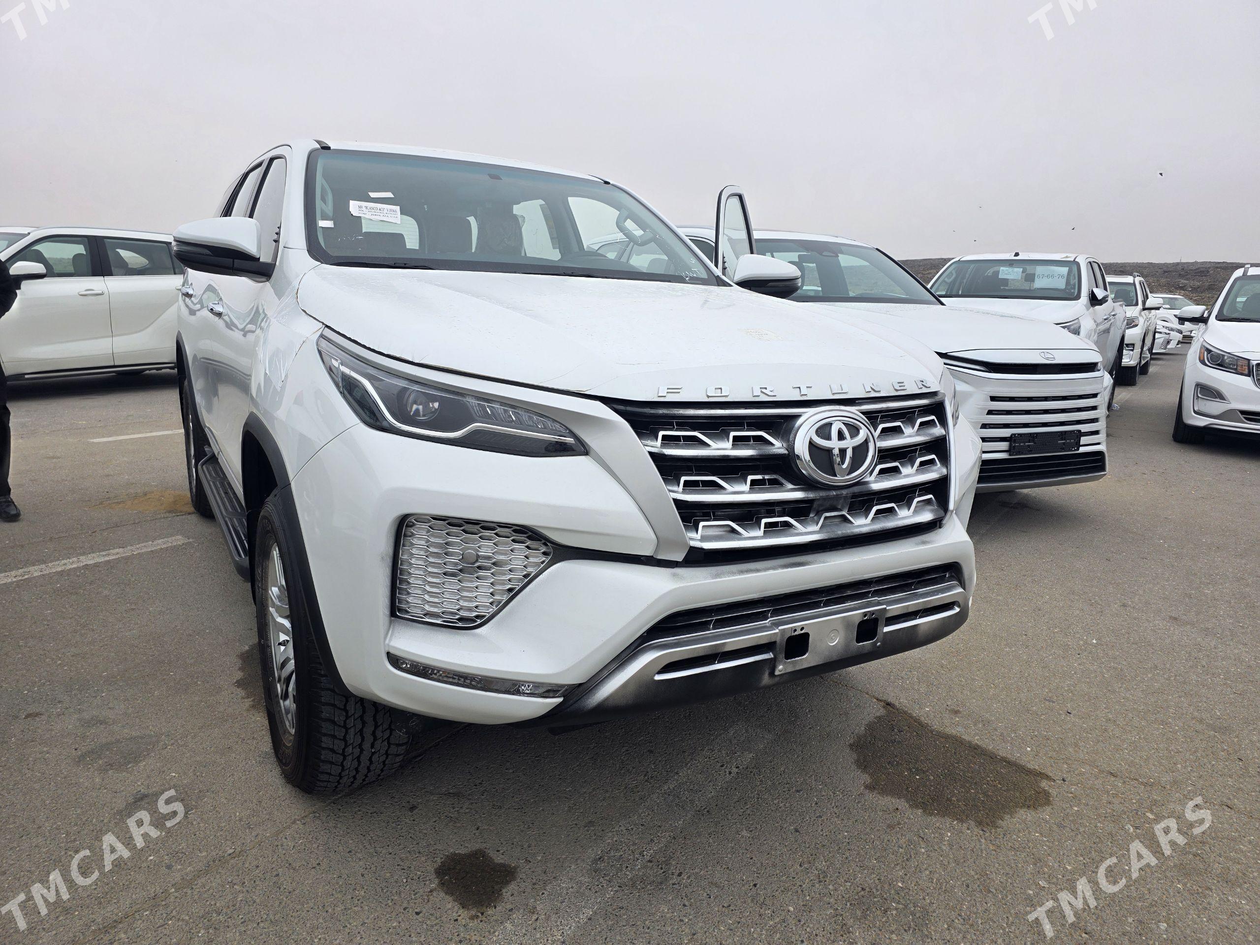 Toyota Fortuner 2025 - 721 500 TMT - Aşgabat - img 1