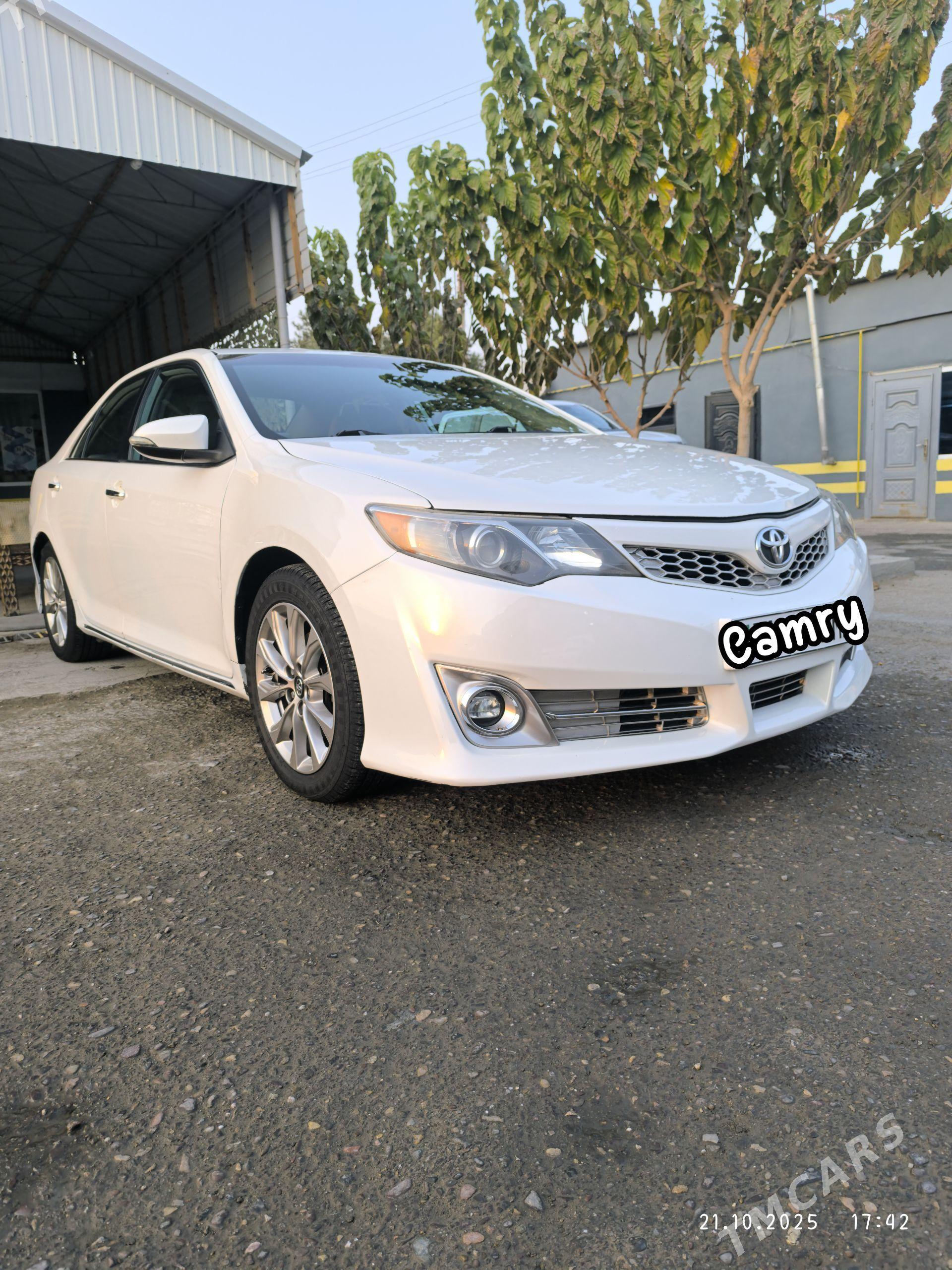 Toyota Camry 2012 - 230 000 TMT - Мары - img 1
