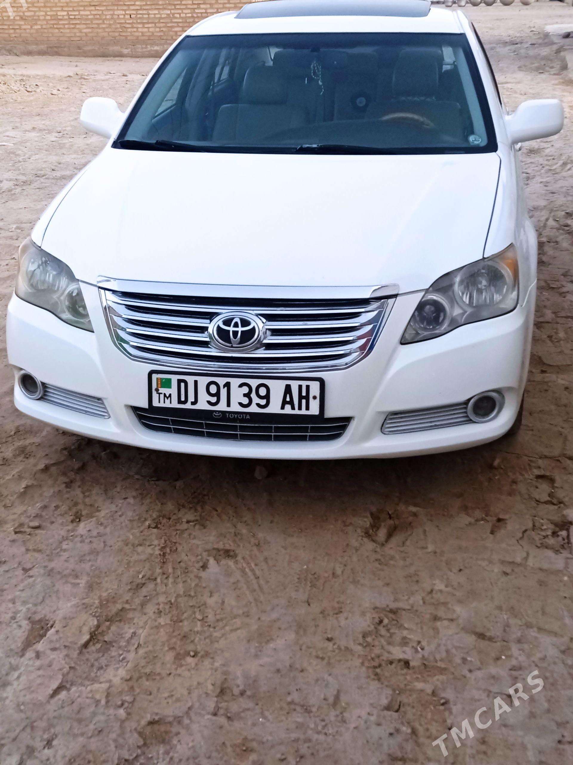 Toyota Avalon 2005 - 200 000 TMT - Бабадайхан - img 1