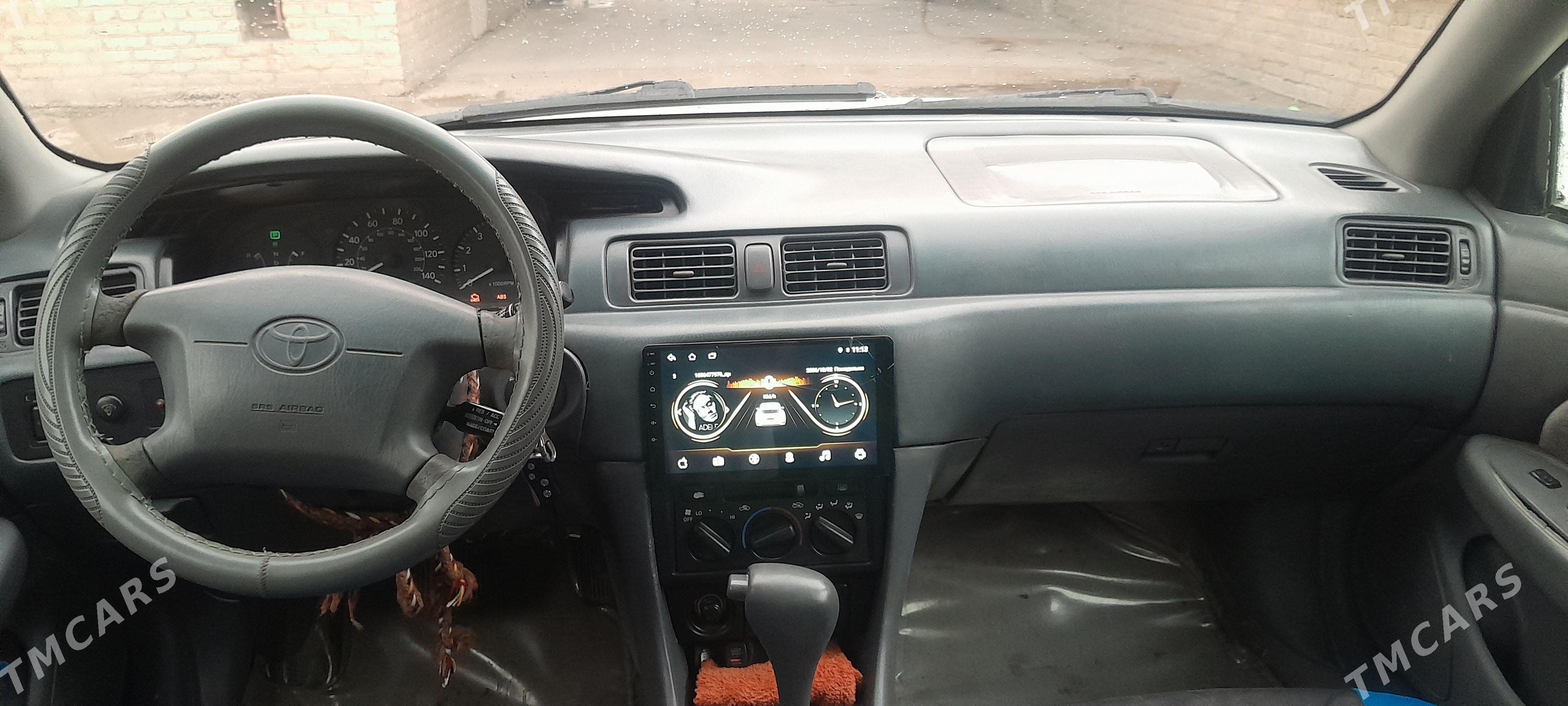 Toyota Camry 1999 - 135 000 TMT - Гарабекевюл - img 1