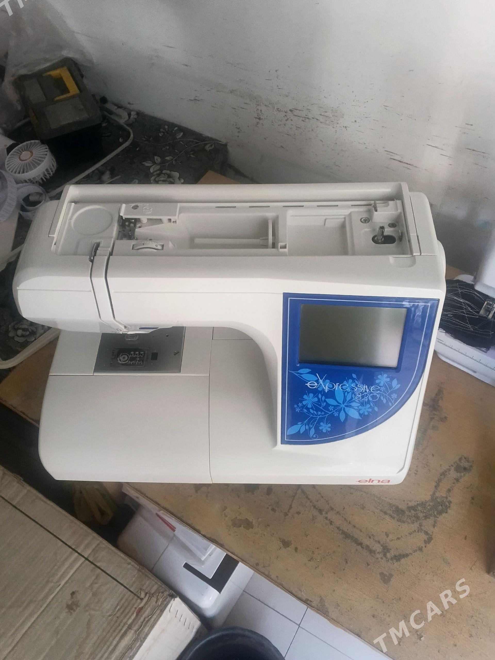 Janome 350E - Mary - img 1