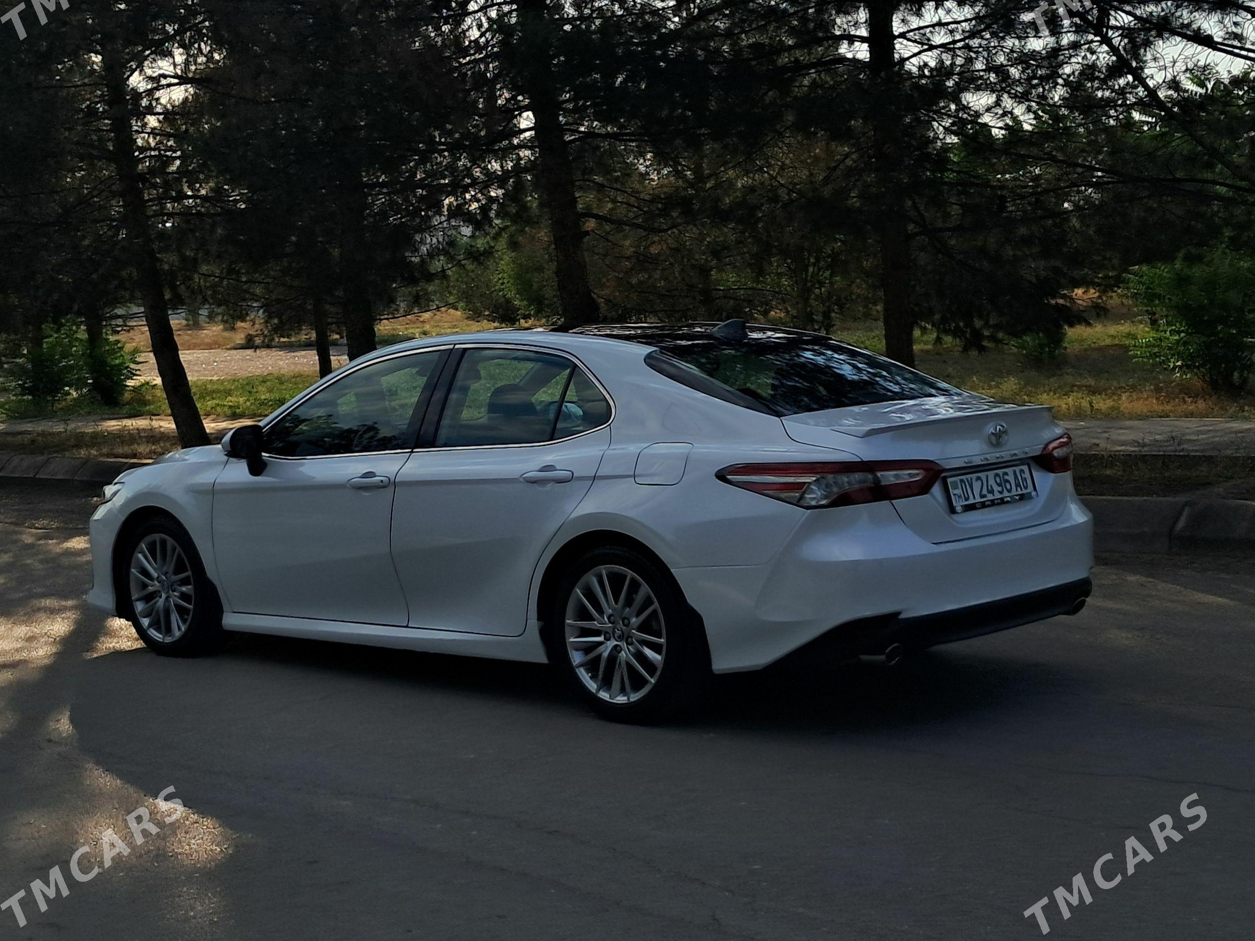 Toyota Camry 2019 - 480 000 TMT - Бекреве - img 1