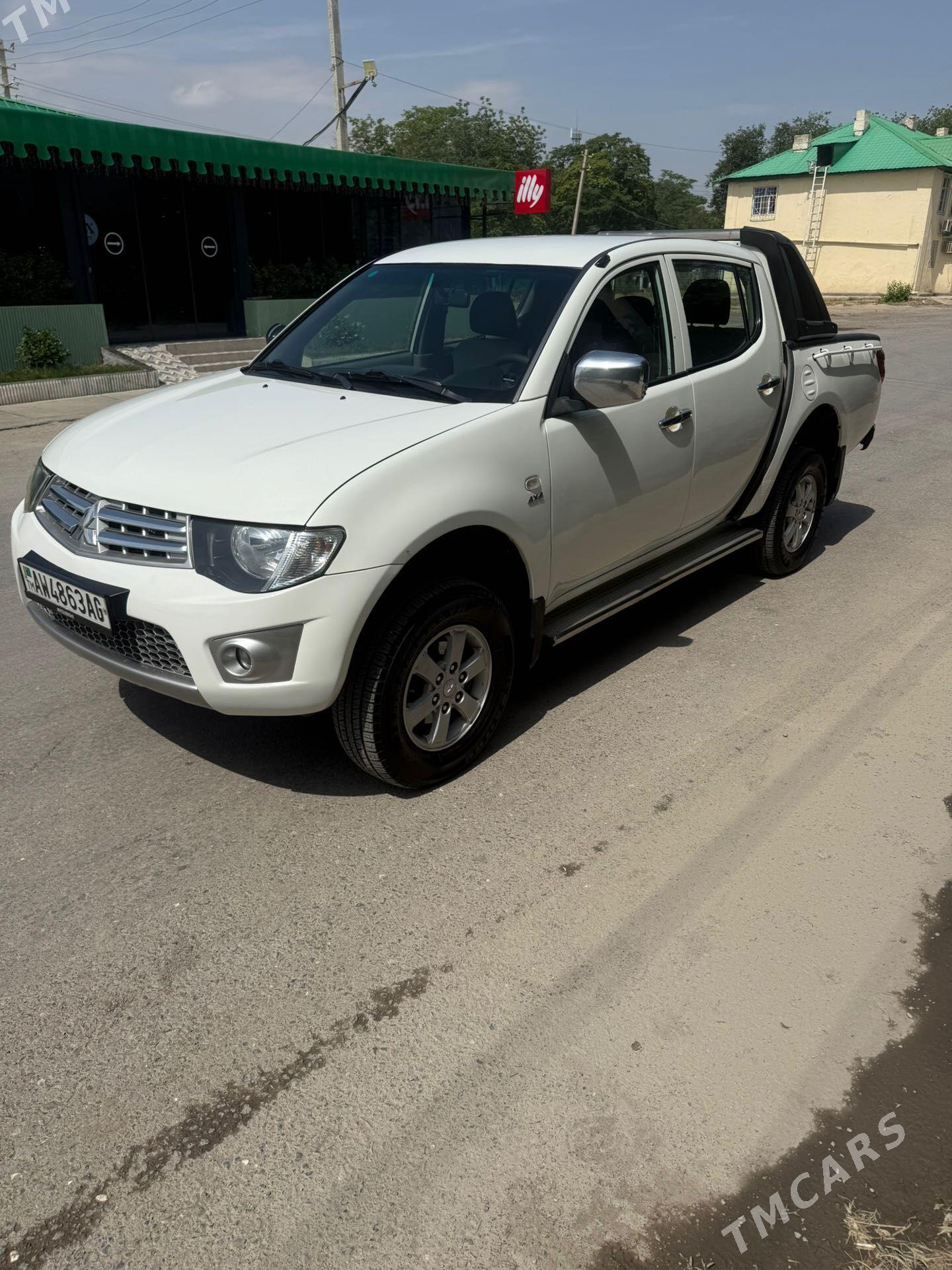 Mitsubishi L200 2012 - 200 000 TMT - Aşgabat - img 1