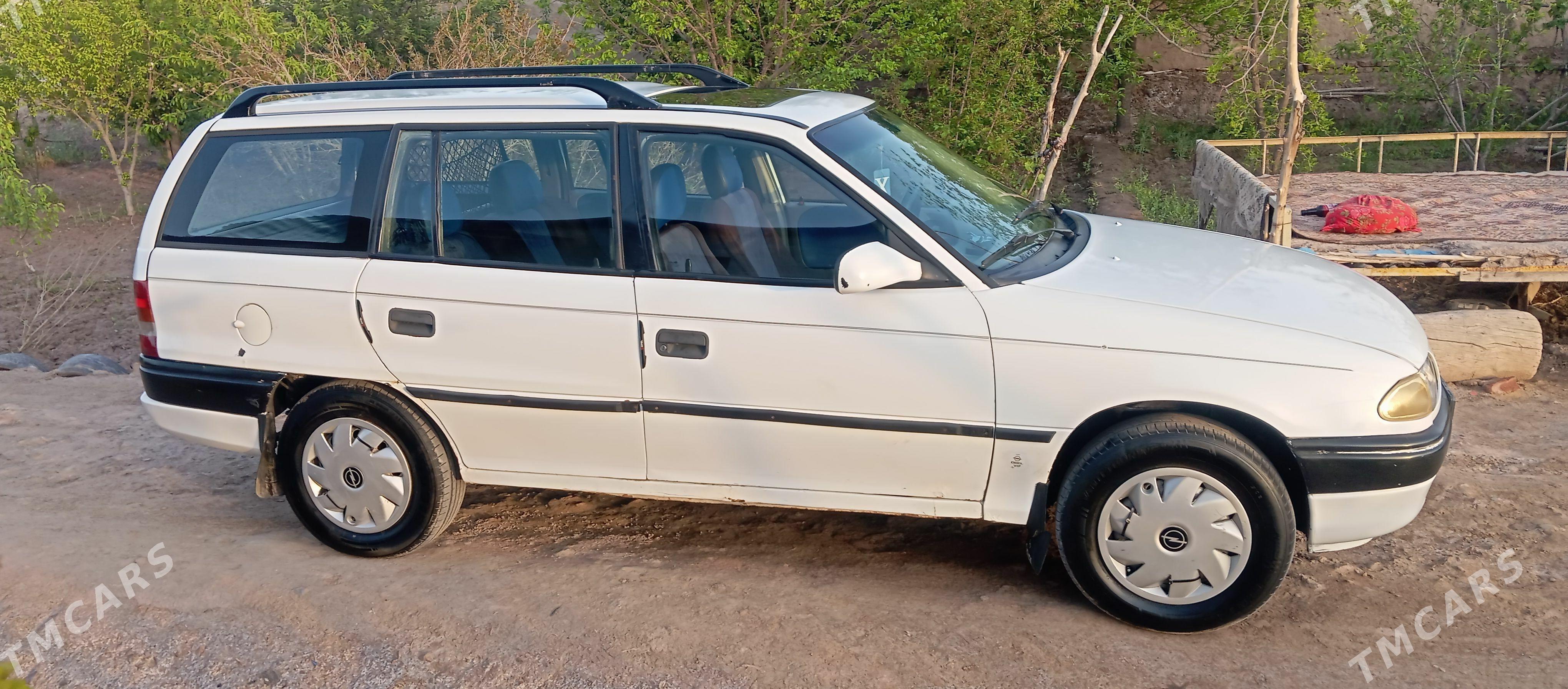 Opel Astra 1992 - 45 000 TMT - Дашогуз - img 1