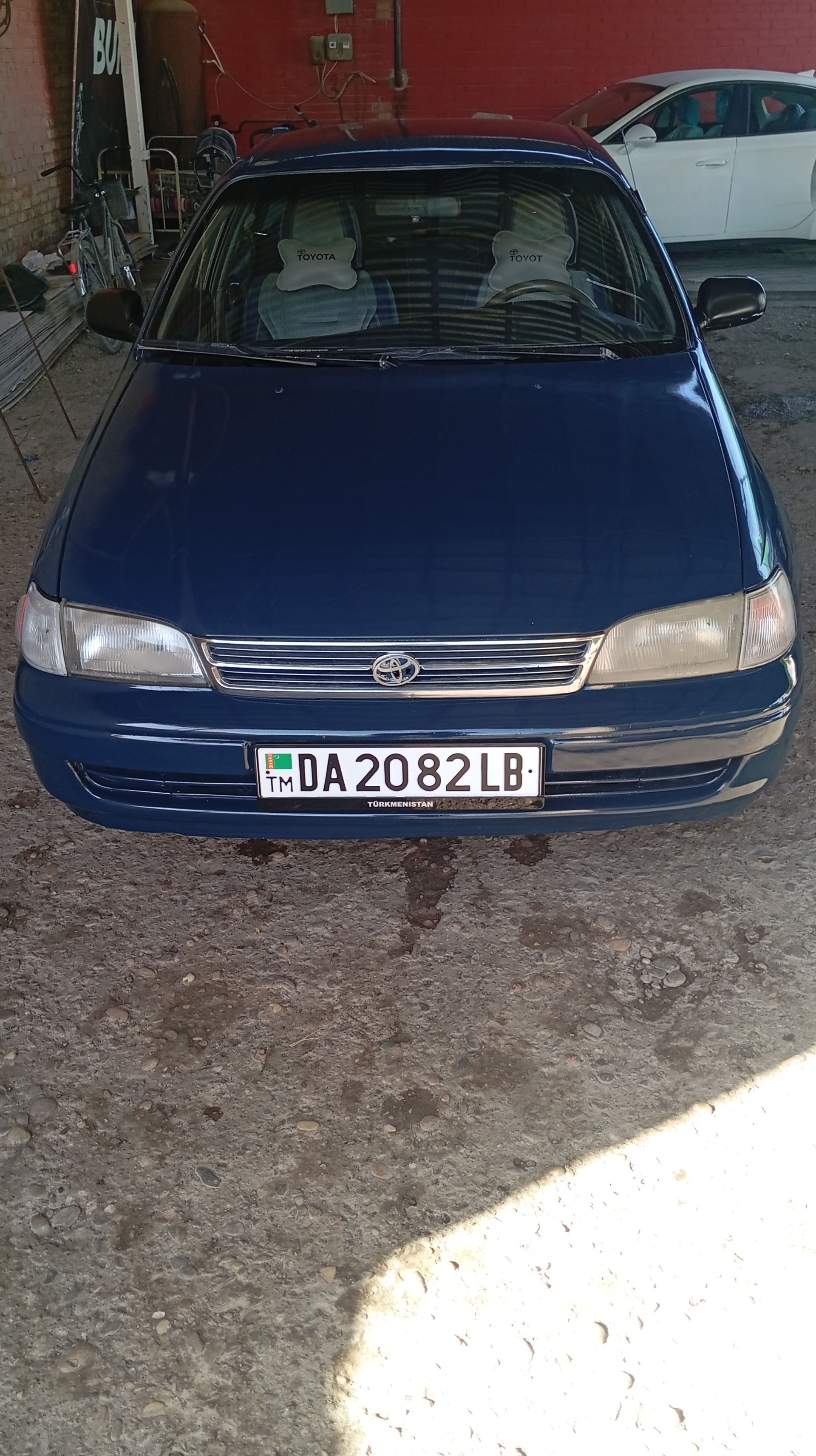 Toyota Carina 1994 - 75 000 TMT - Halaç - img 1