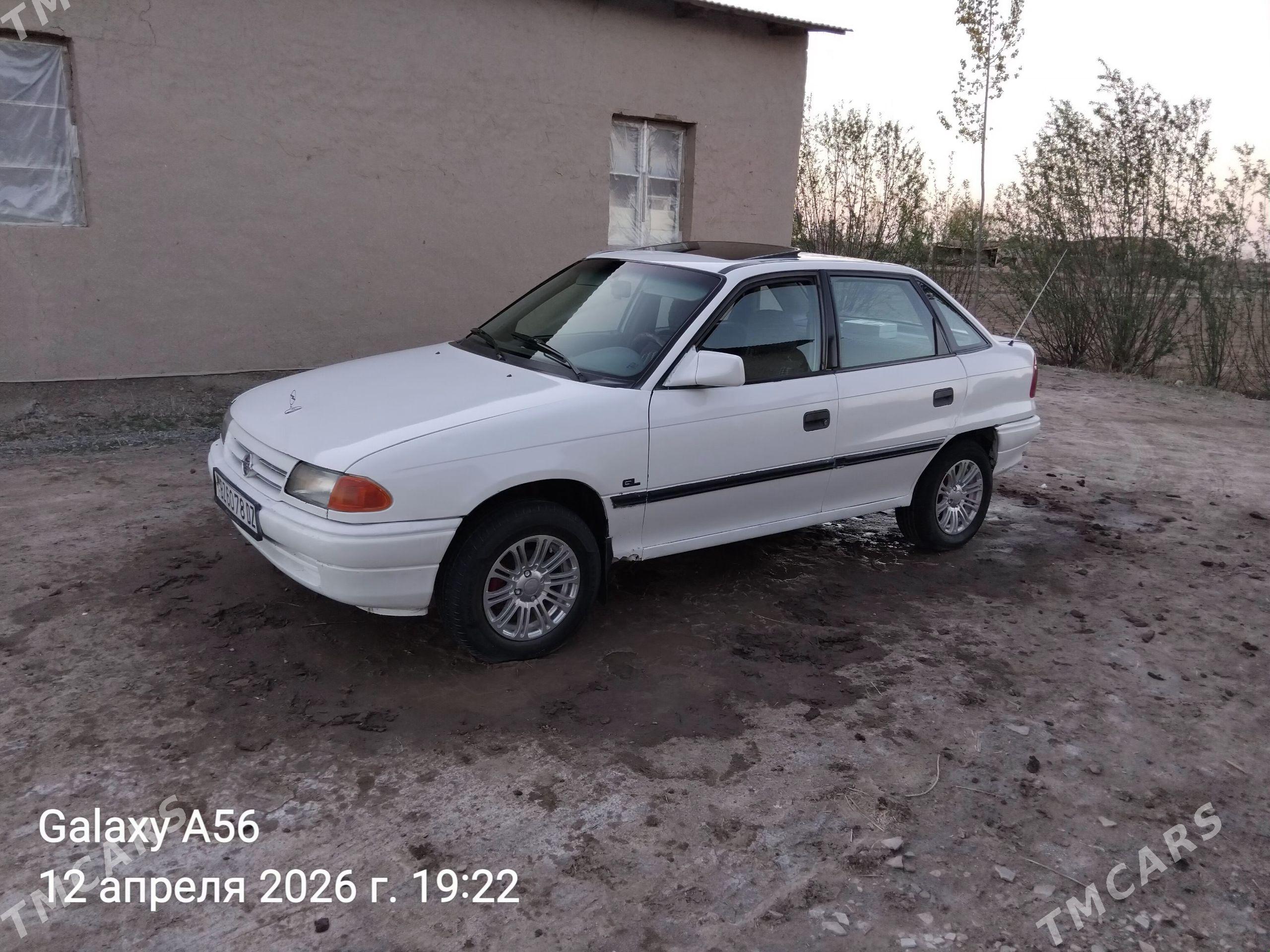 Opel Astra 1992 - 32 000 TMT - Болдумсаз - img 1