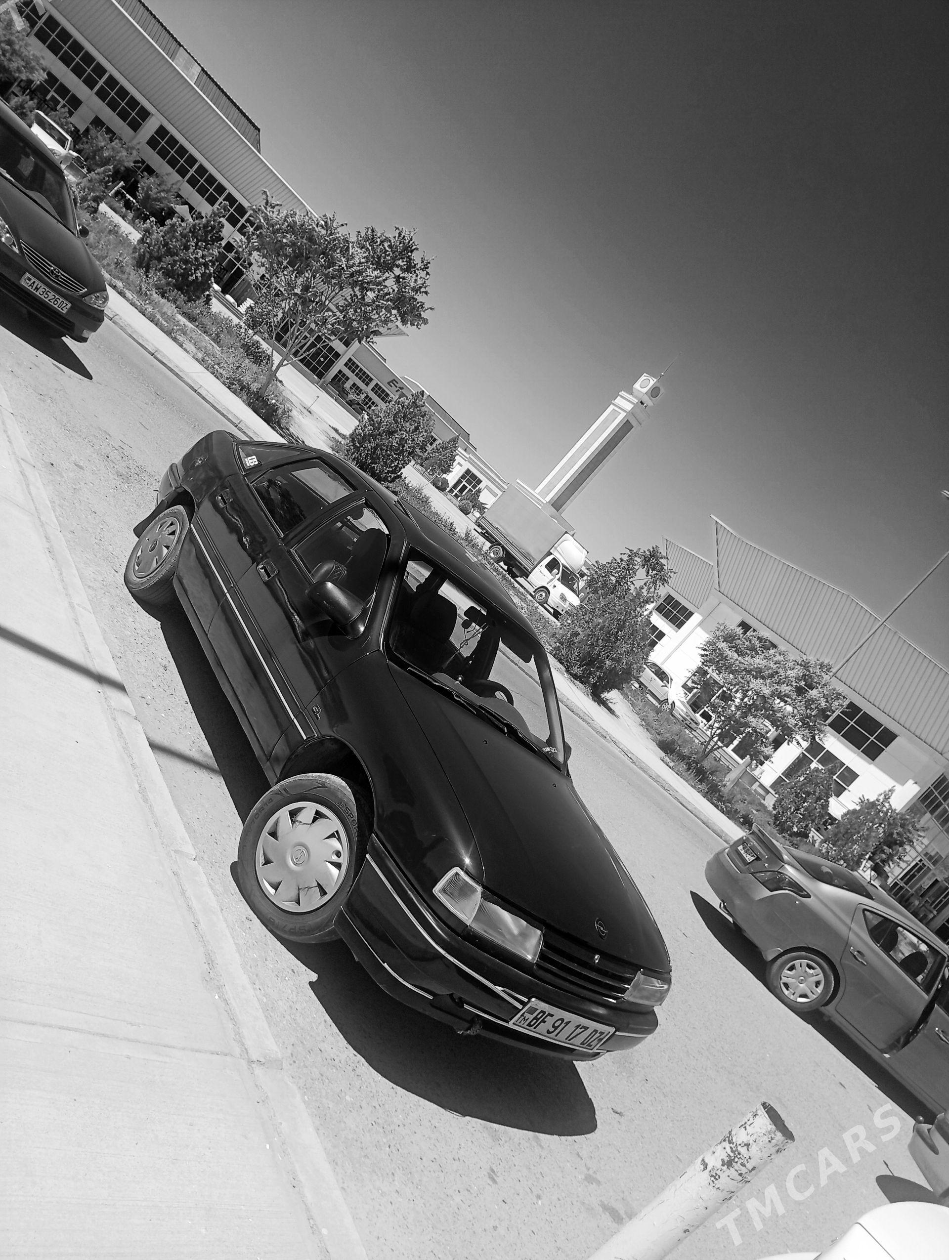 Opel Vectra 1992 - 35 000 TMT - Шабатский этрап - img 1