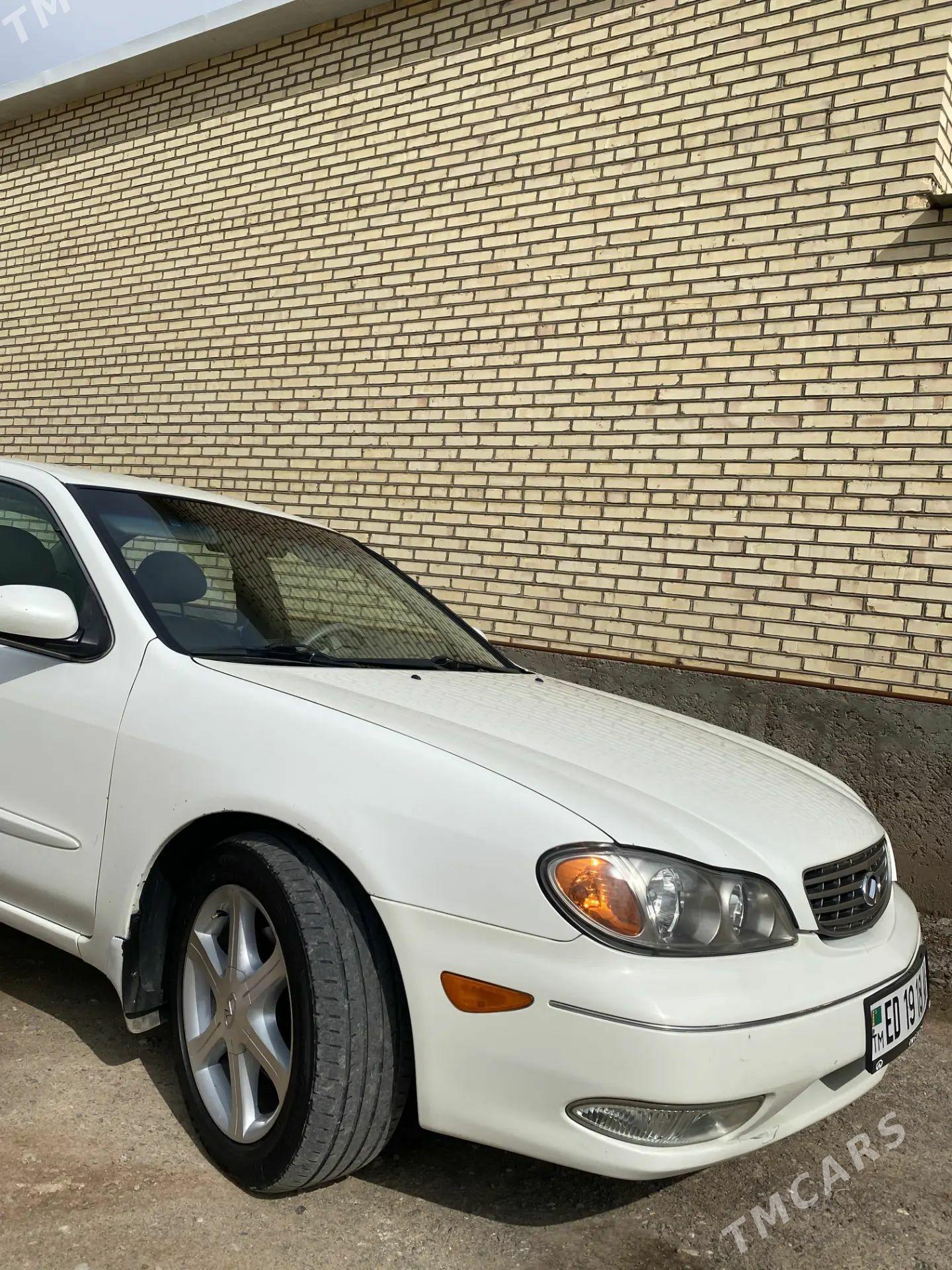 Infiniti I35 2001 - 125 000 TMT - Серахс - img 1