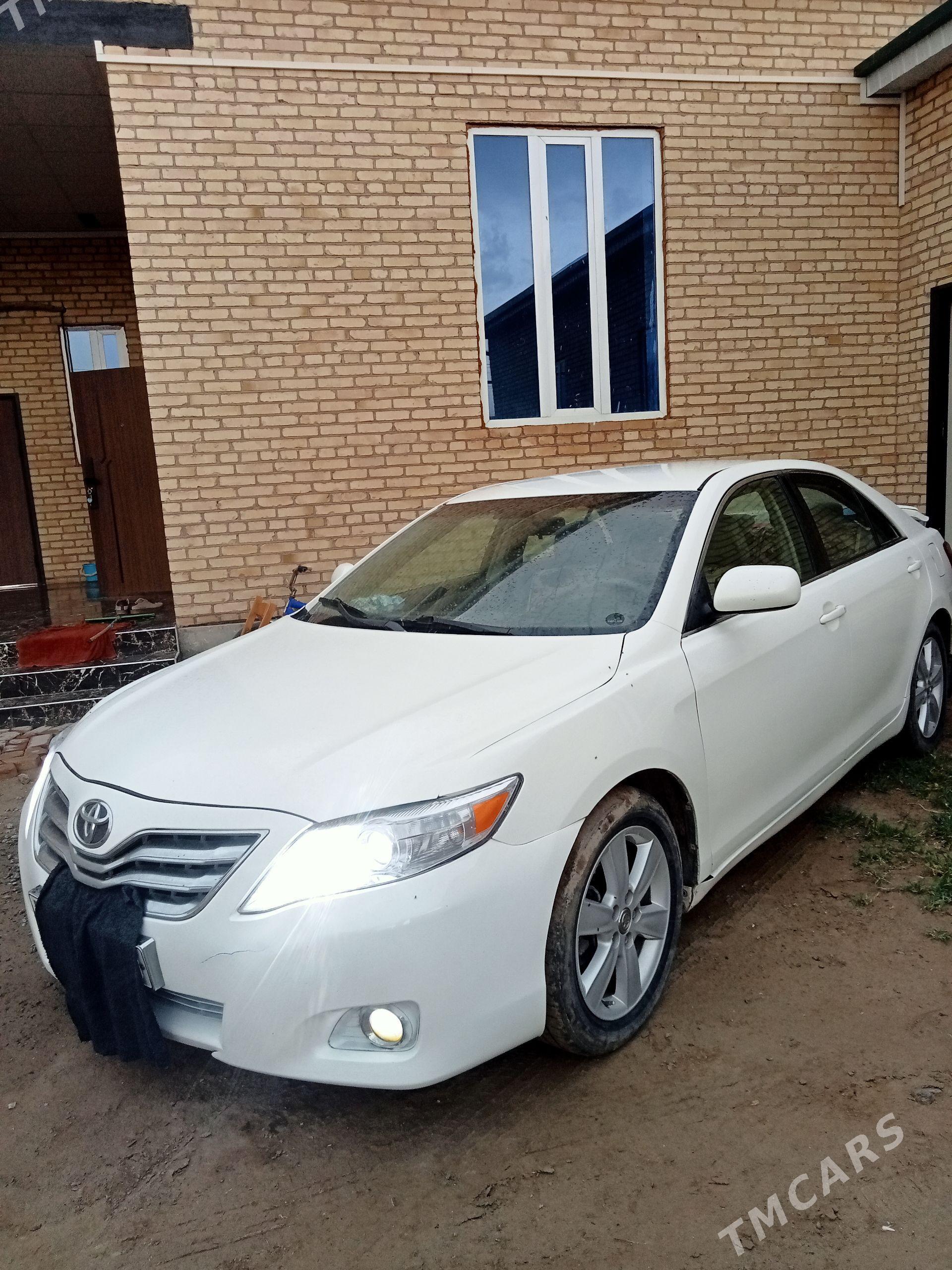 Toyota Camry 2008 - 145 000 TMT - Фарап - img 1