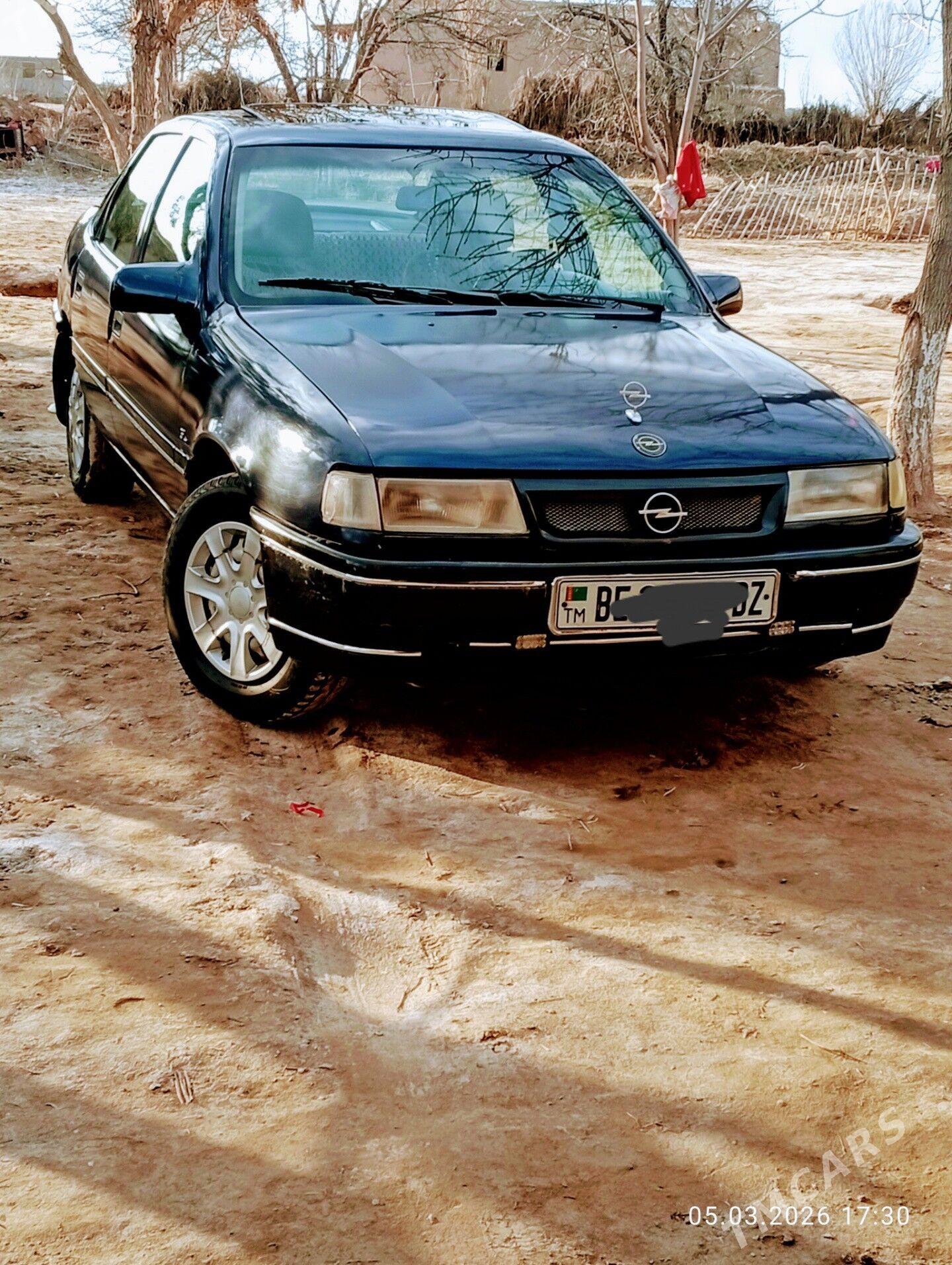 Opel Vectra 1992 - 40 000 TMT - Болдумсаз - img 1