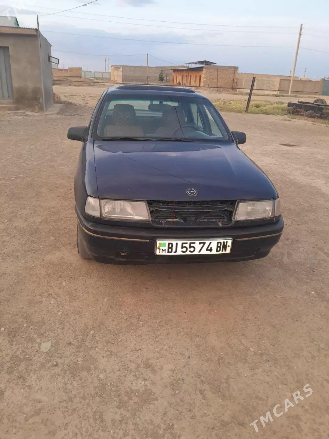 Opel Vectra 1992 - 65 000 TMT - Gyzylarbat - img 1