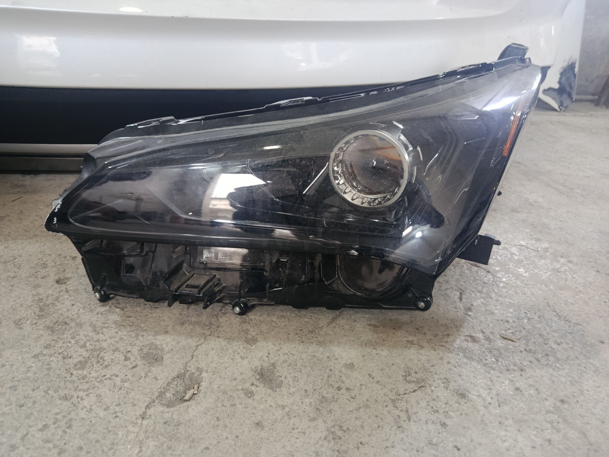Leksus NX fara 6 000 TMT - Хитровка - img 1