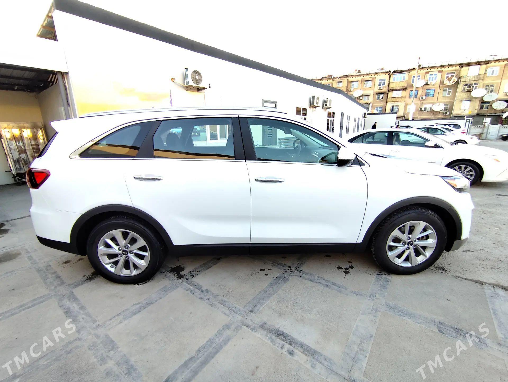Kia Sorento 2020 - 280 000 TMT - Керки - img 1