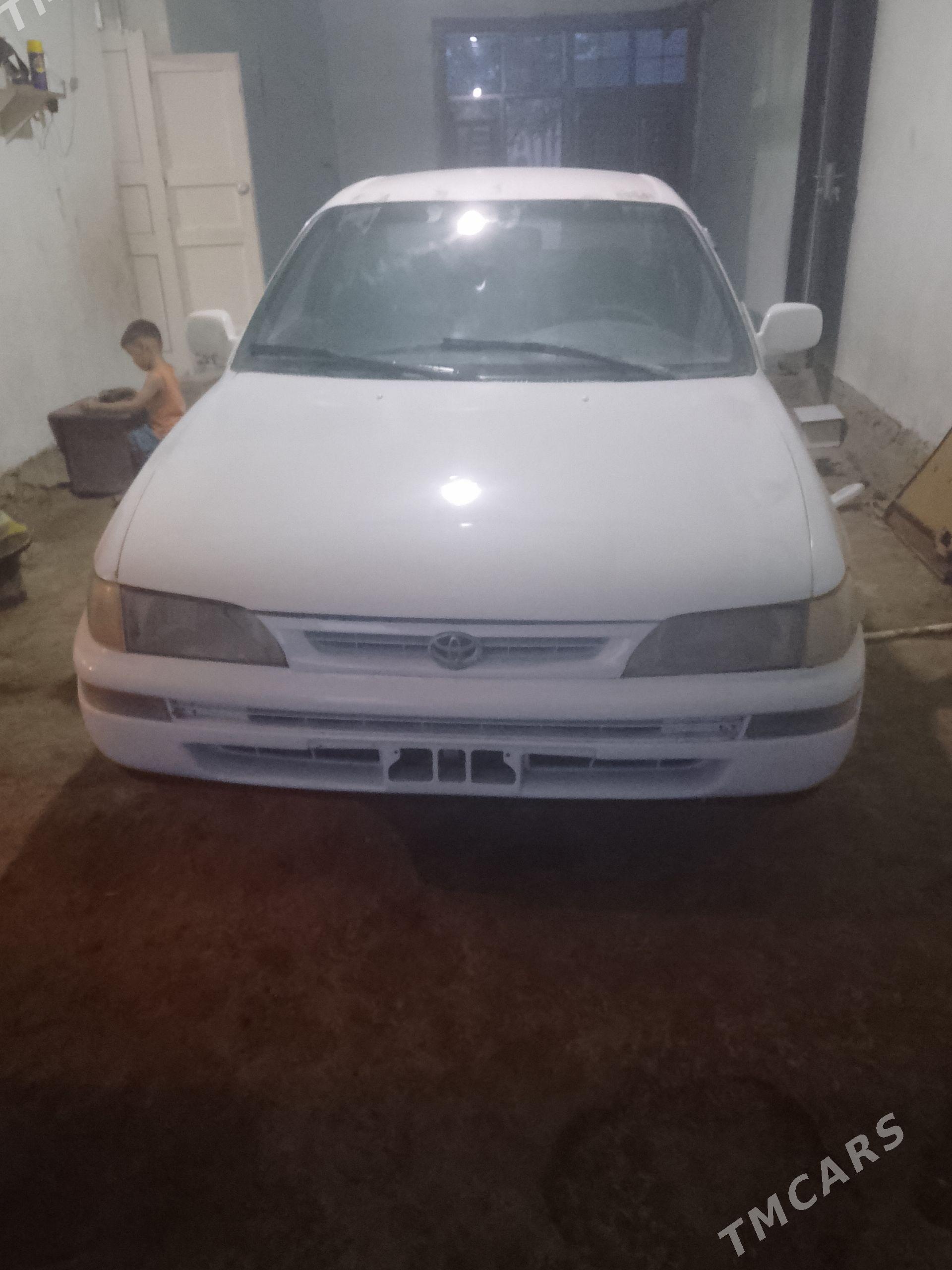 Toyota Corolla 1994 - 55 000 TMT - Köneürgenç - img 1