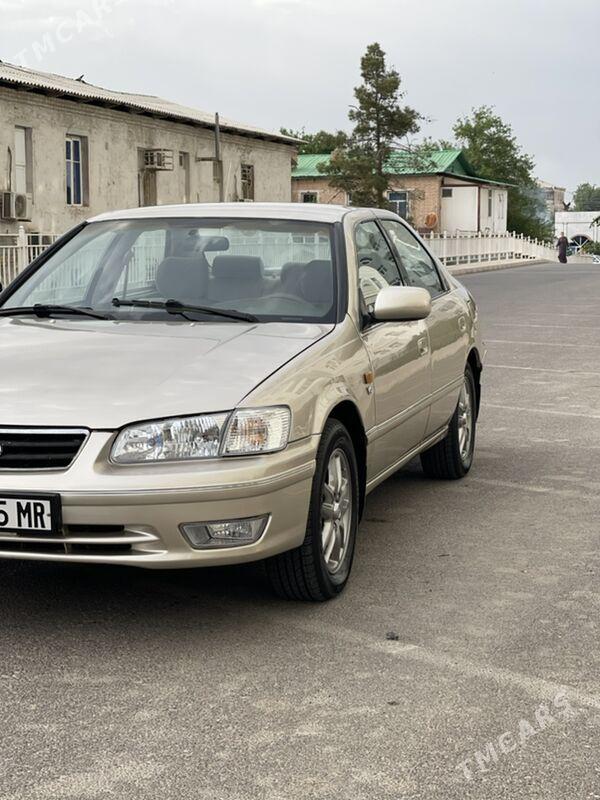 Toyota Camry 2001 - 163 000 TMT - Мары - img 1