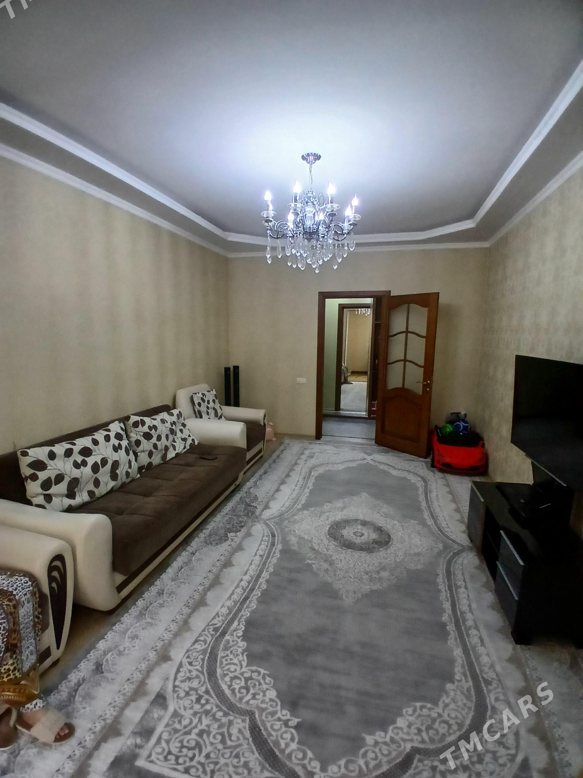 Мир1 3ком 74м² 60500 - Aşgabat - img 1