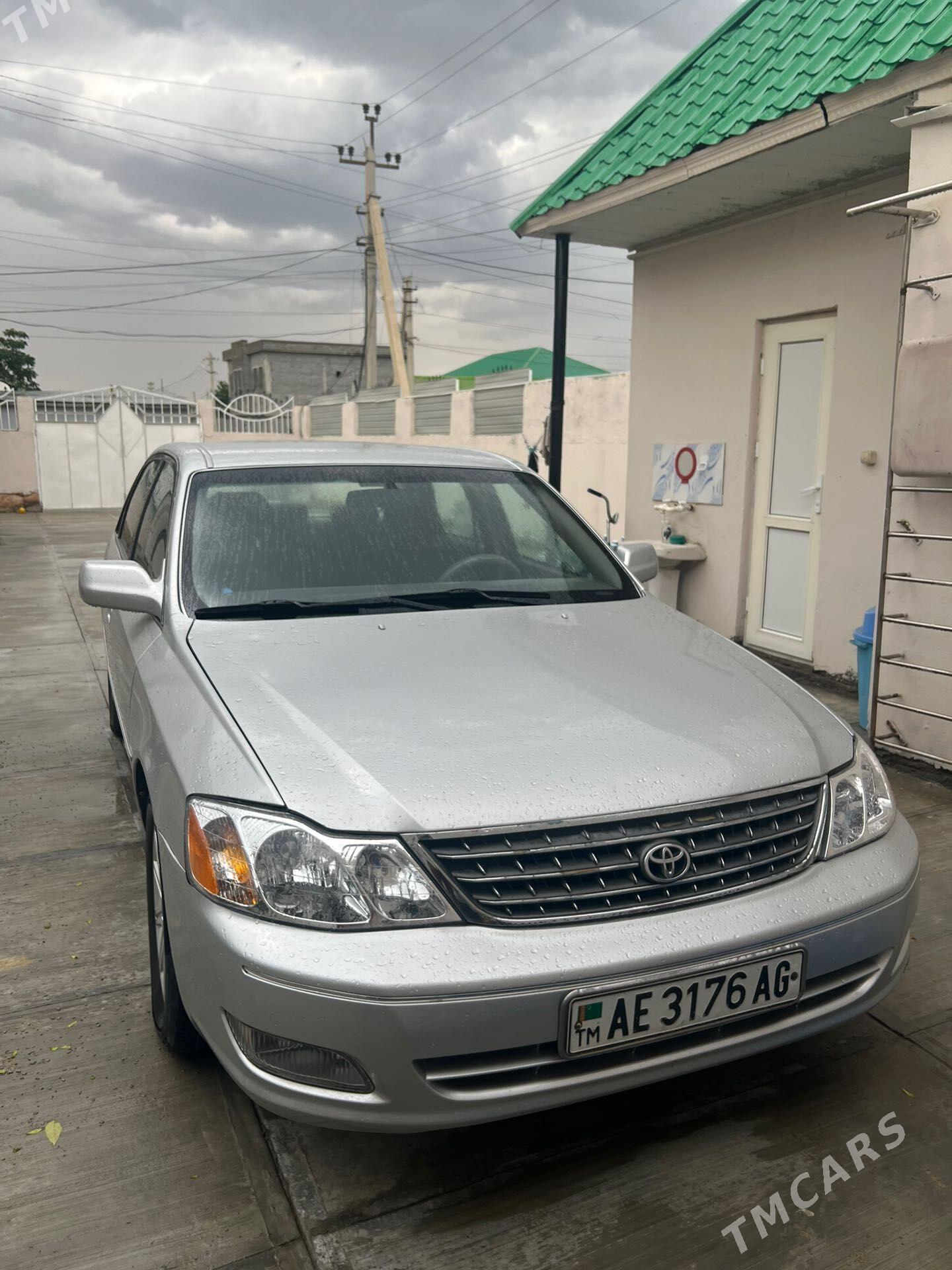 Toyota Avalon 2000 - 240 000 TMT - Гарадамак - img 1