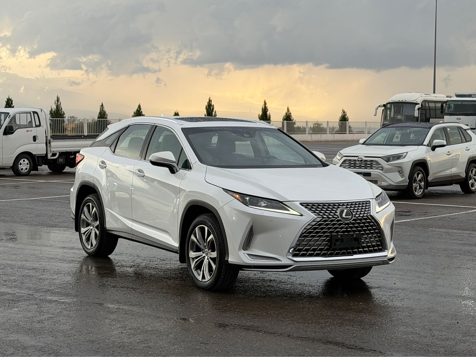 Lexus RX 350 2022 - 666 000 TMT - Aşgabat - img 1