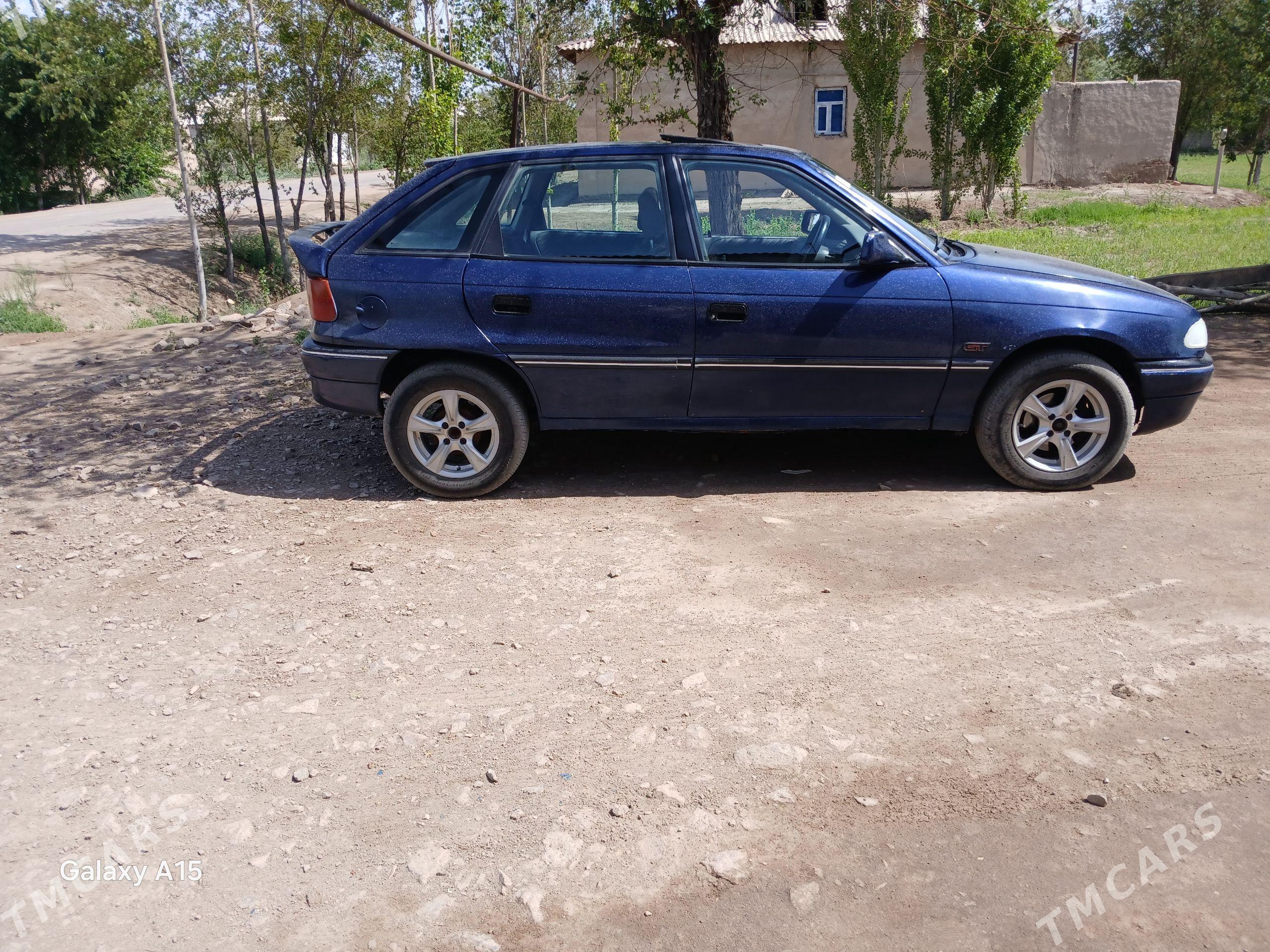 Opel Astra 1992 - 28 000 TMT - Gubadag - img 1