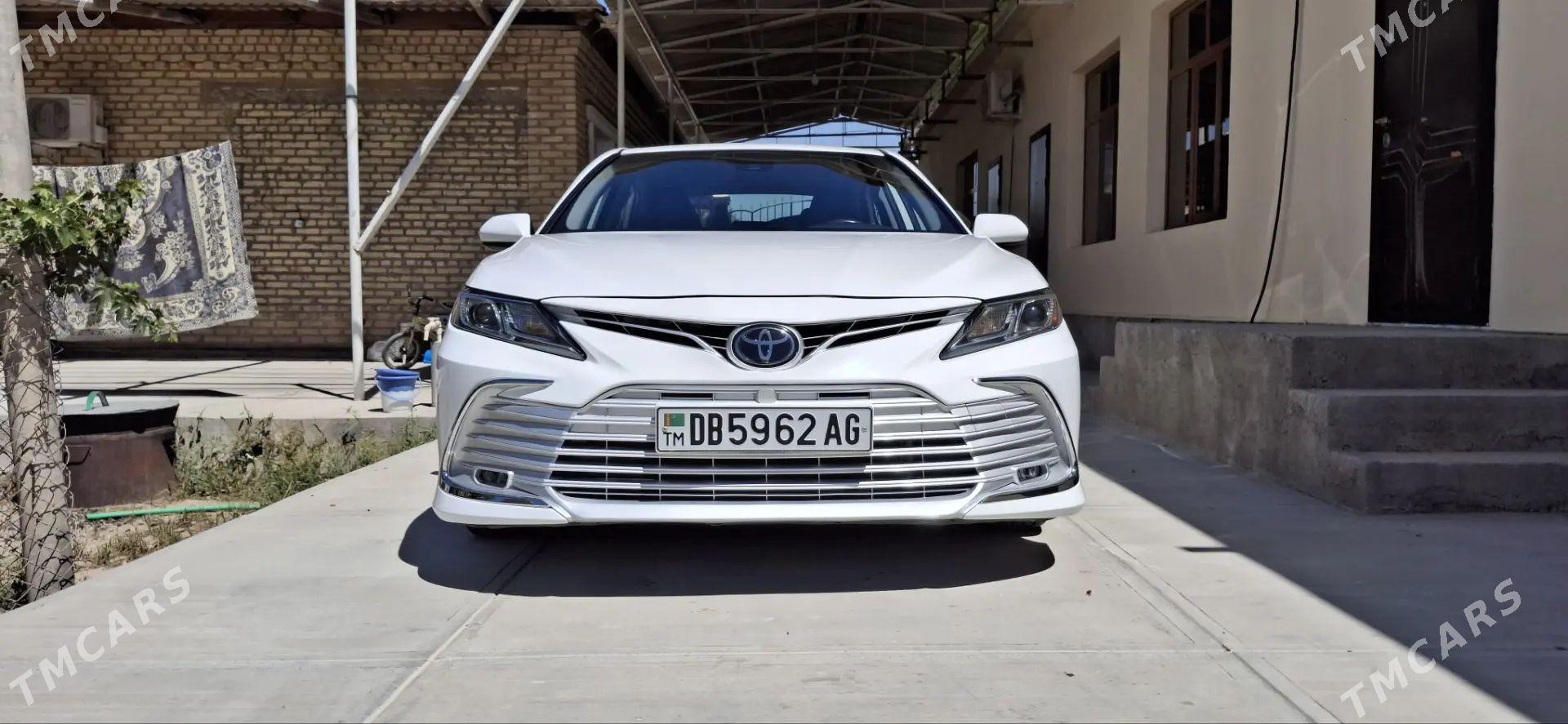 Toyota Camry 2019 - 292 000 TMT - Ашхабад - img 1
