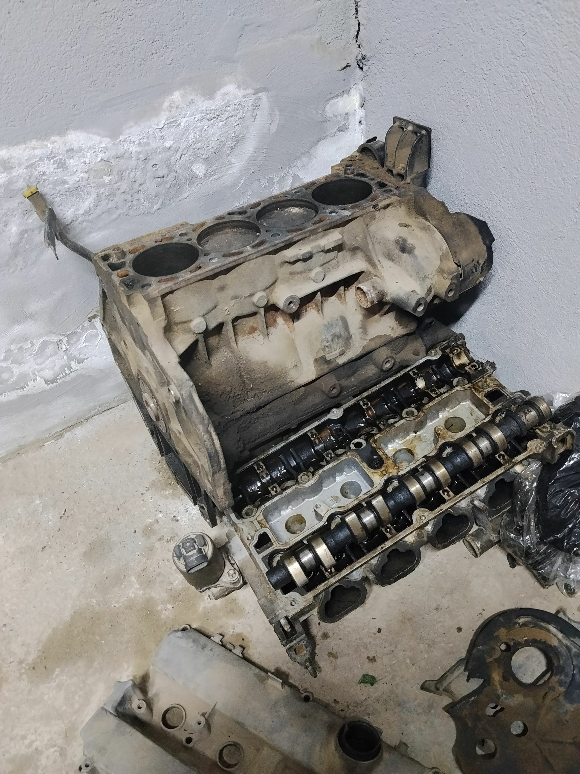 Opel Motor 1.8 ekotek 2 600 TMT - Дашогуз - img 1