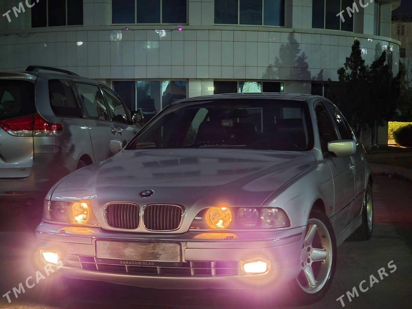 BMW E39 1999 - 90 000 TMT - Aşgabat - img 1