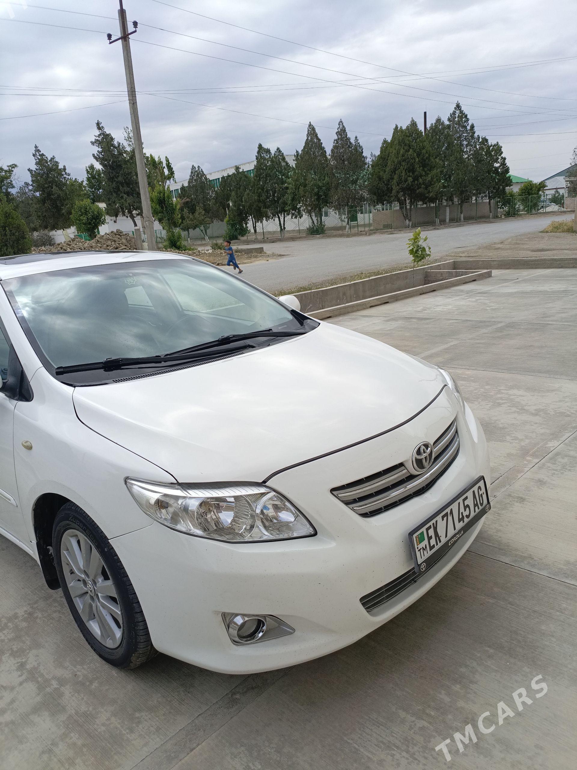 Toyota Corolla 2009 - 173 000 TMT - Parahat 2 - img 1