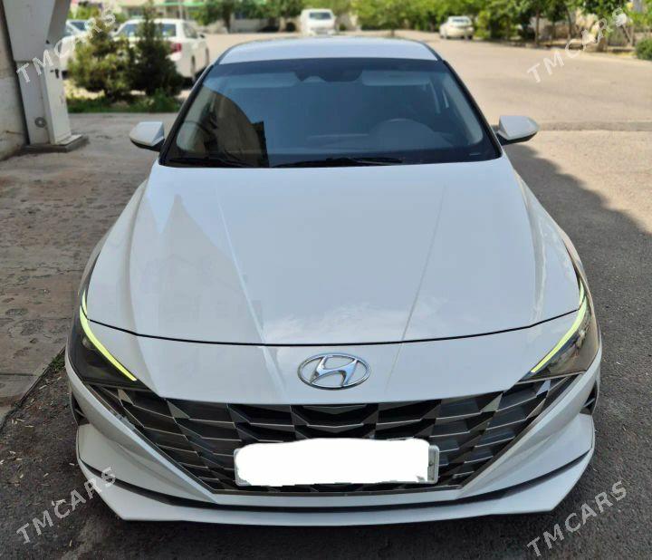 Hyundai Elantra 2022 - 260 000 TMT - Аркадаг - img 1