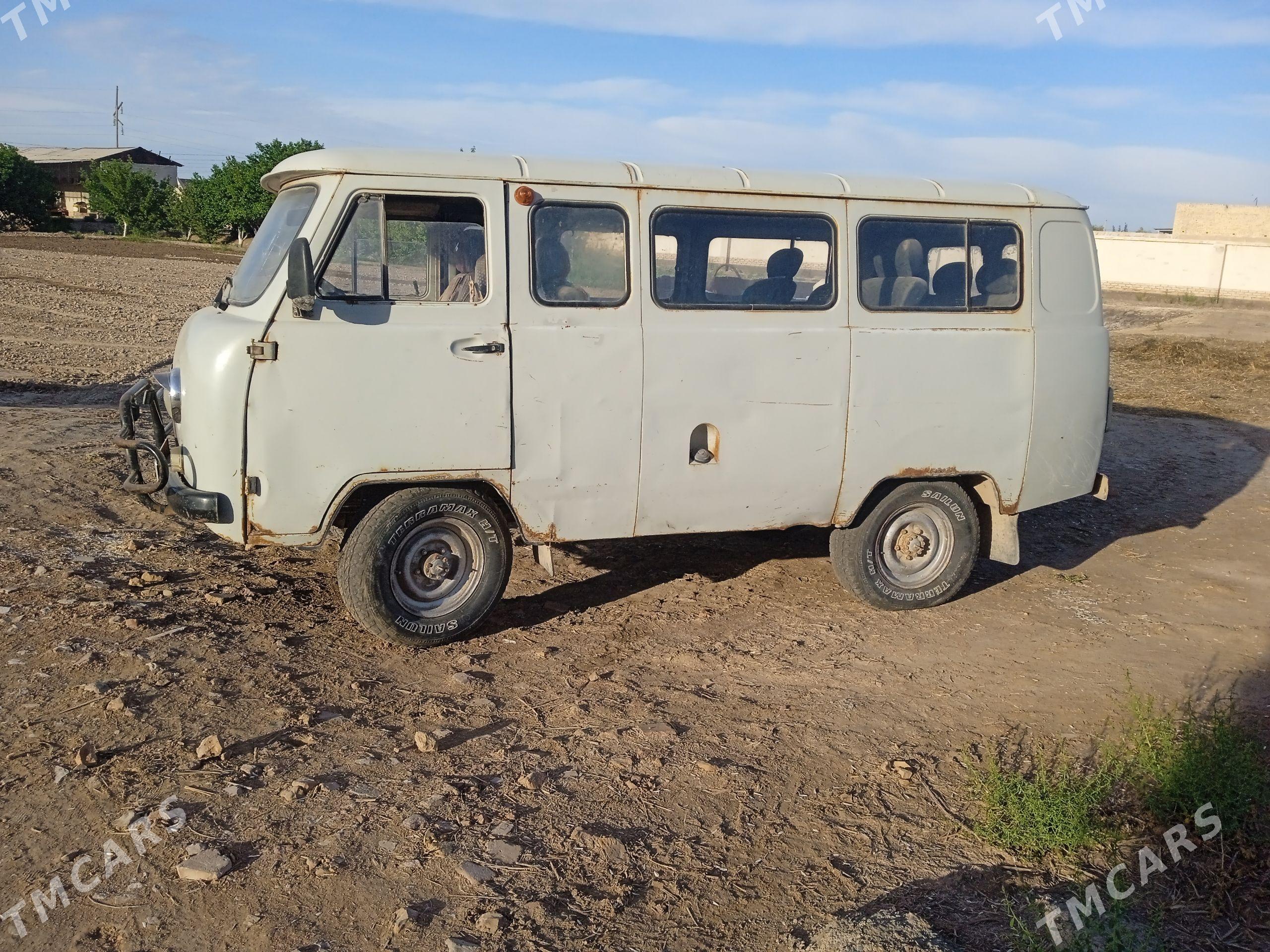UAZ 452 2002 - 20 000 TMT - Türkmenbaşy etr. - img 1