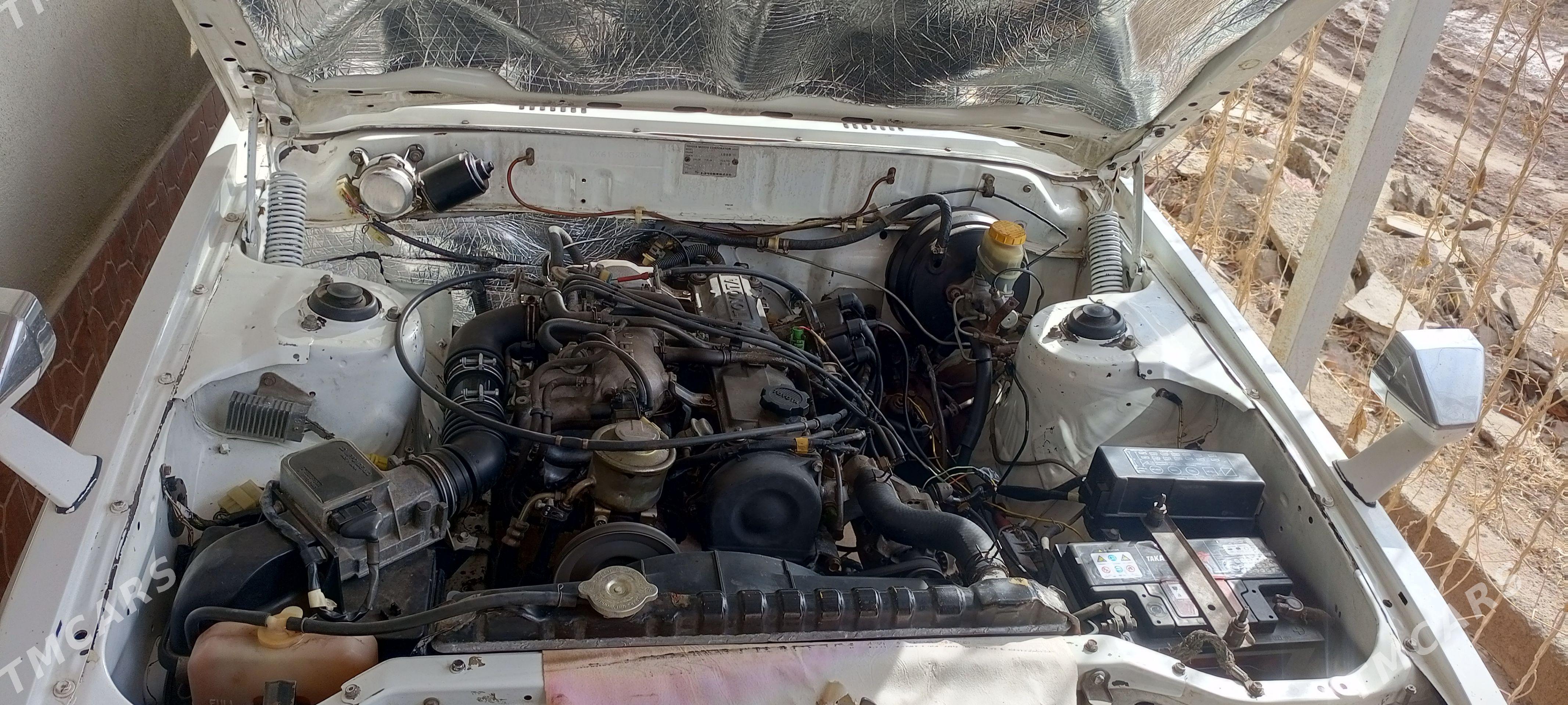 Toyota Cresta 1982 - 40 000 TMT - Дашогуз - img 1